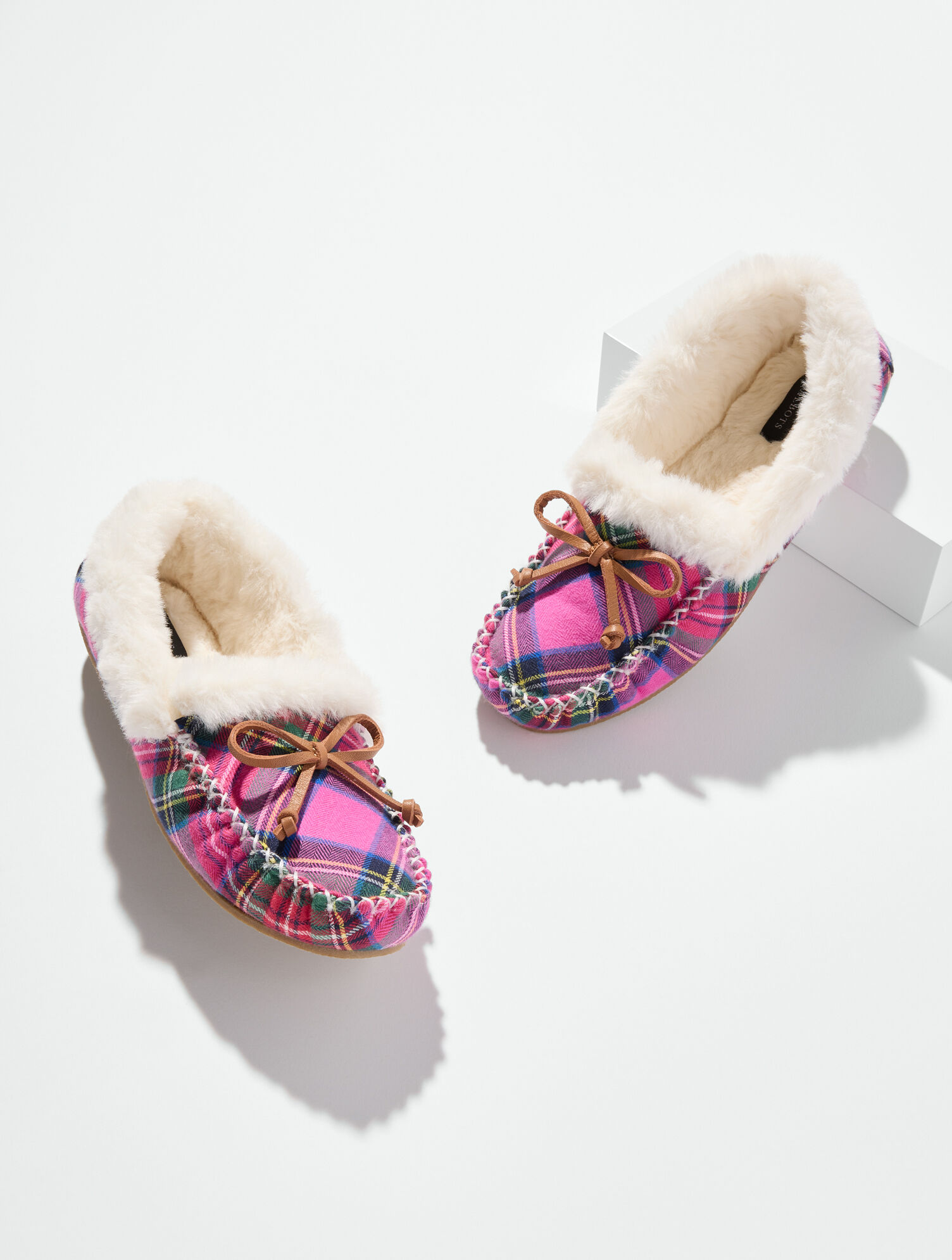 Ruby Graceful Plaid Flannel Moccasins