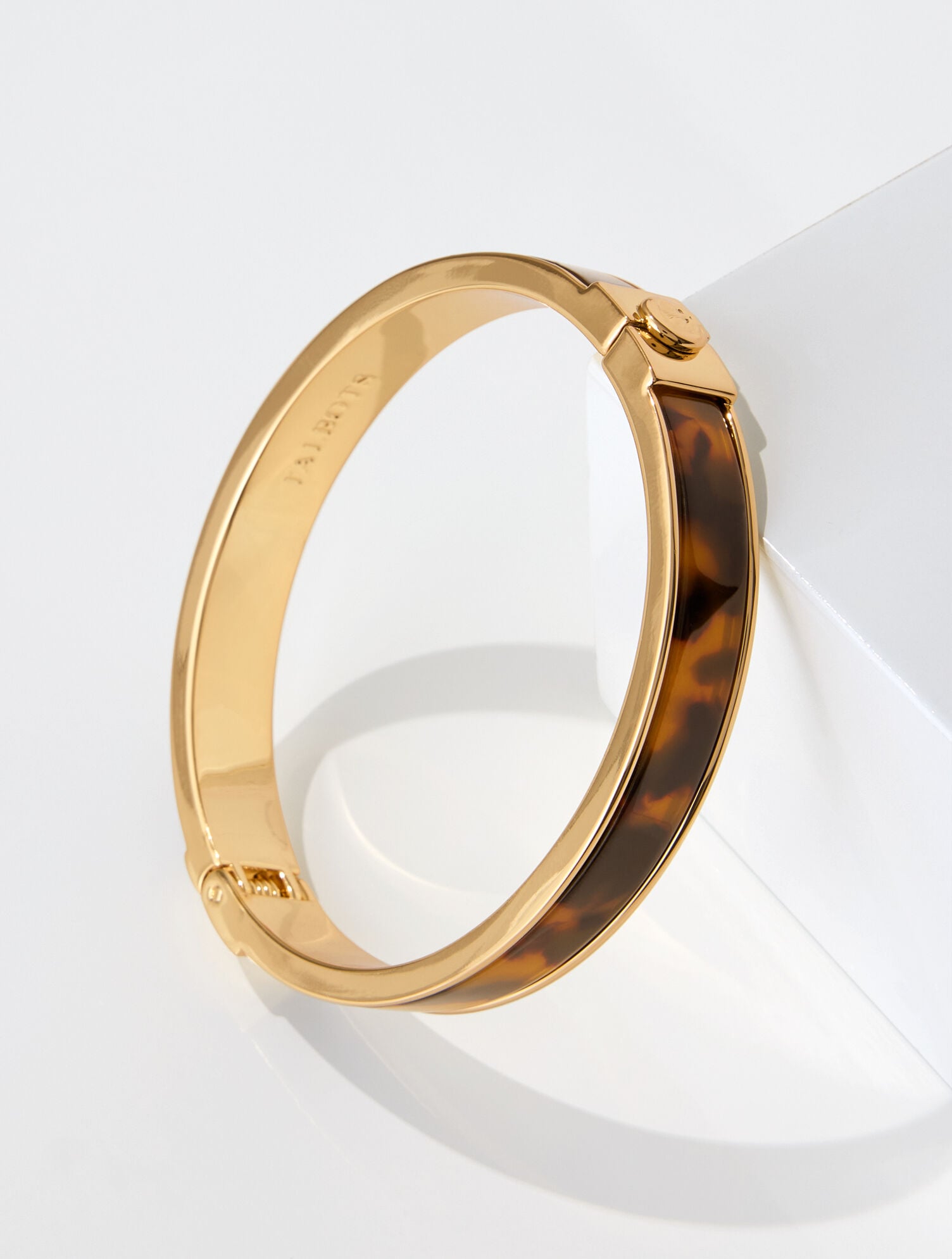 Tortoiseshell Hinge Bracelet