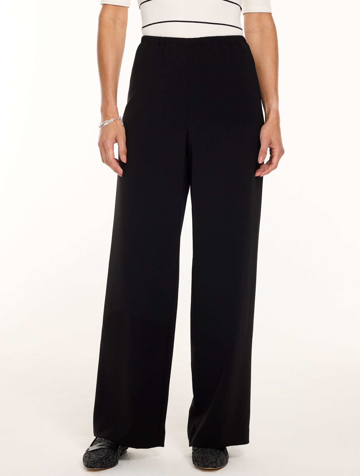 Polished Crepe Wide Leg Pull-On Pants
