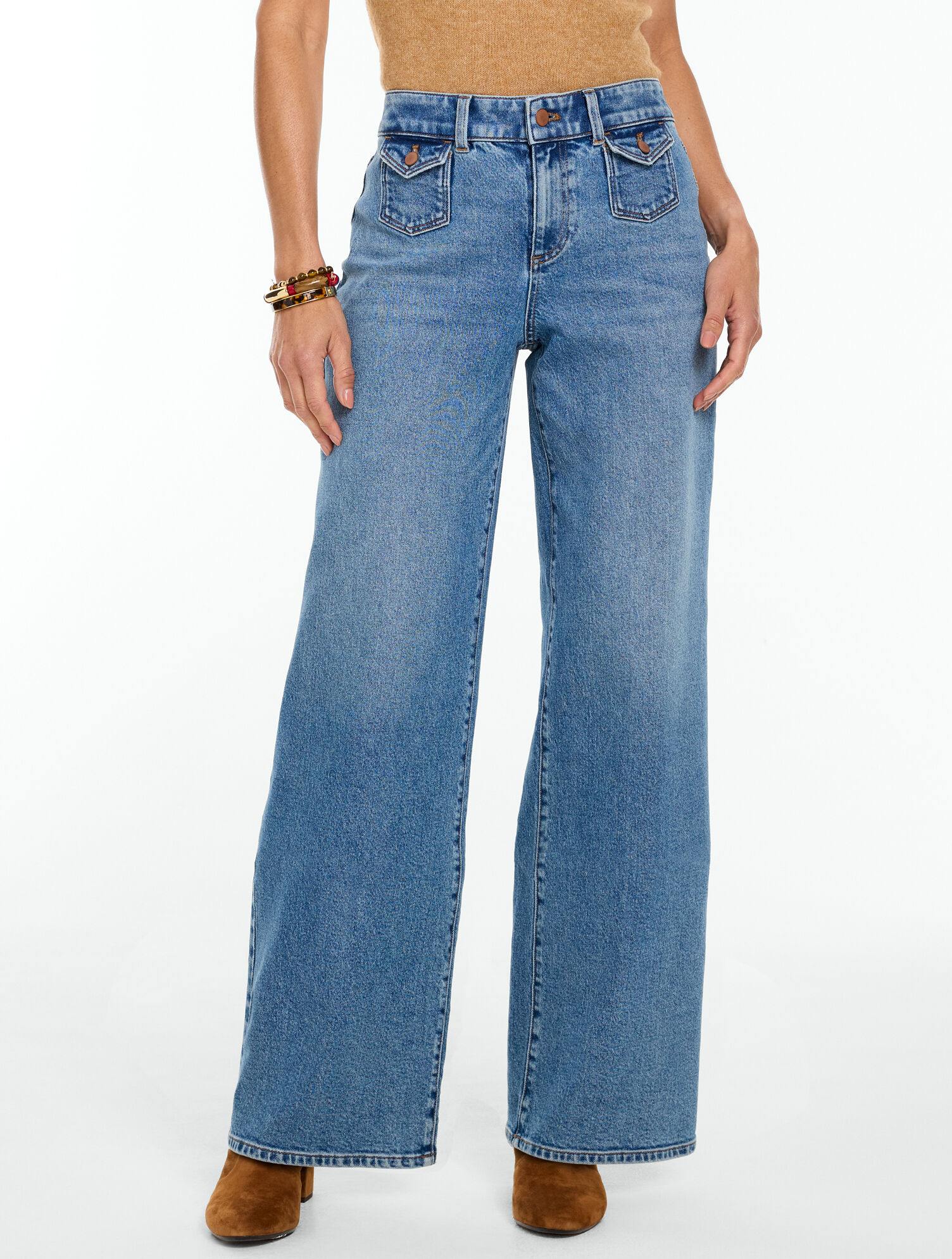 Relaxed Wide Leg Jeans - Wainscott Wash
