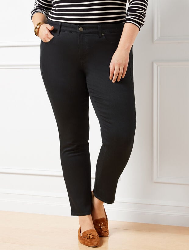 Plus Size Slim Ankle Jeans - Black
