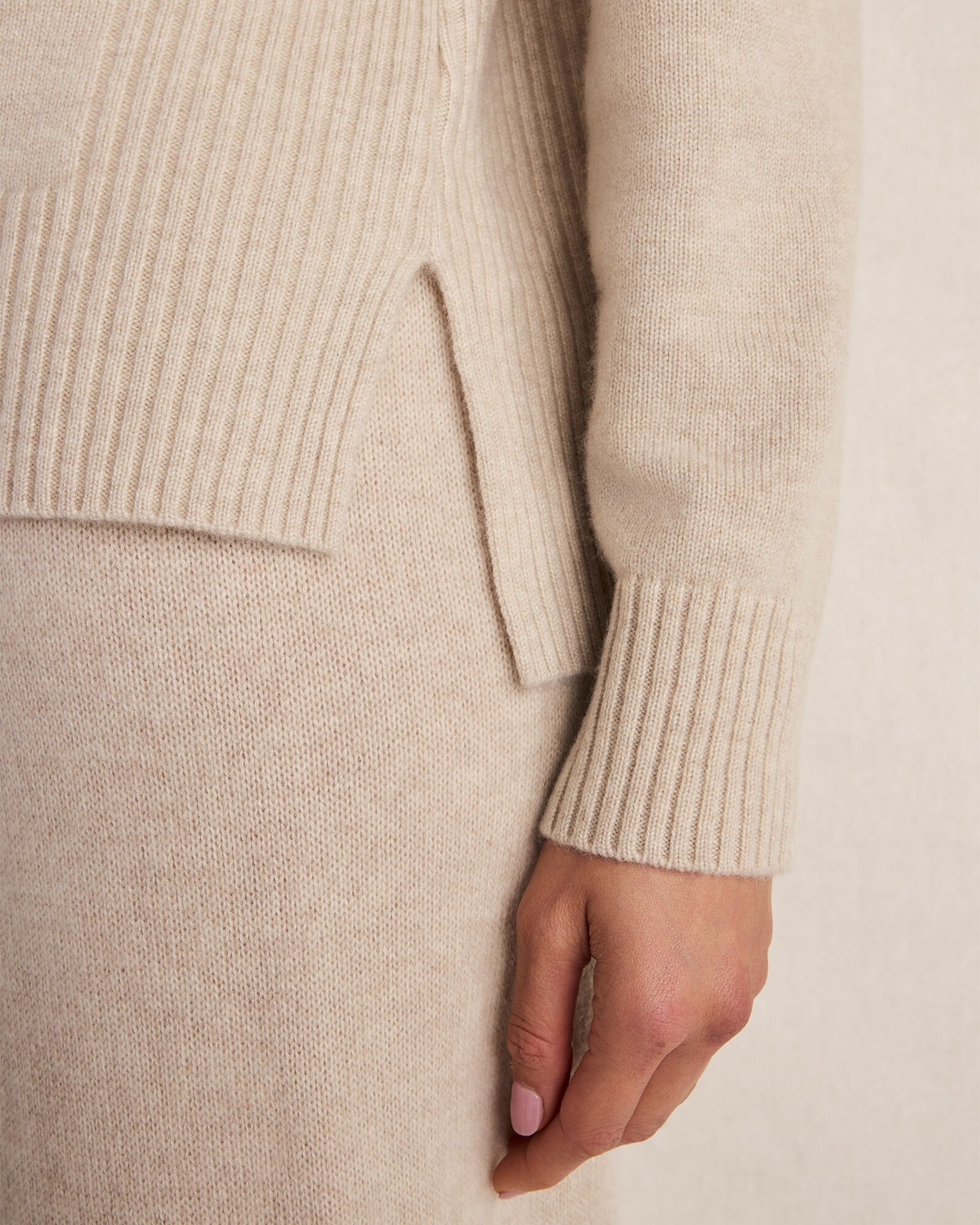 Cashmere Saddle Shoulder Cardigan