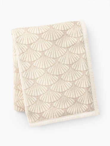 ChappyWrap Calico Shell Blanket