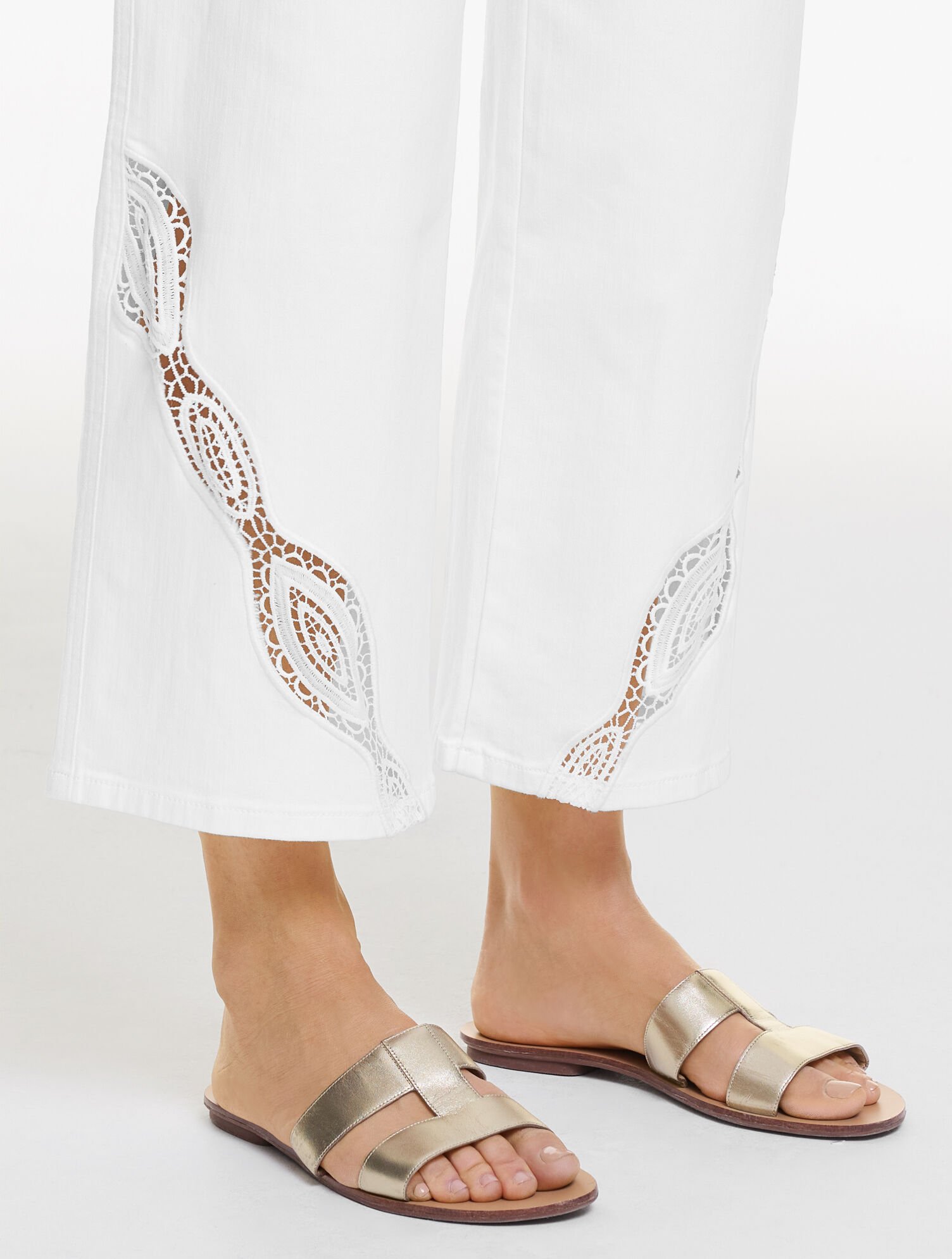 Wide Crop Jeans - White