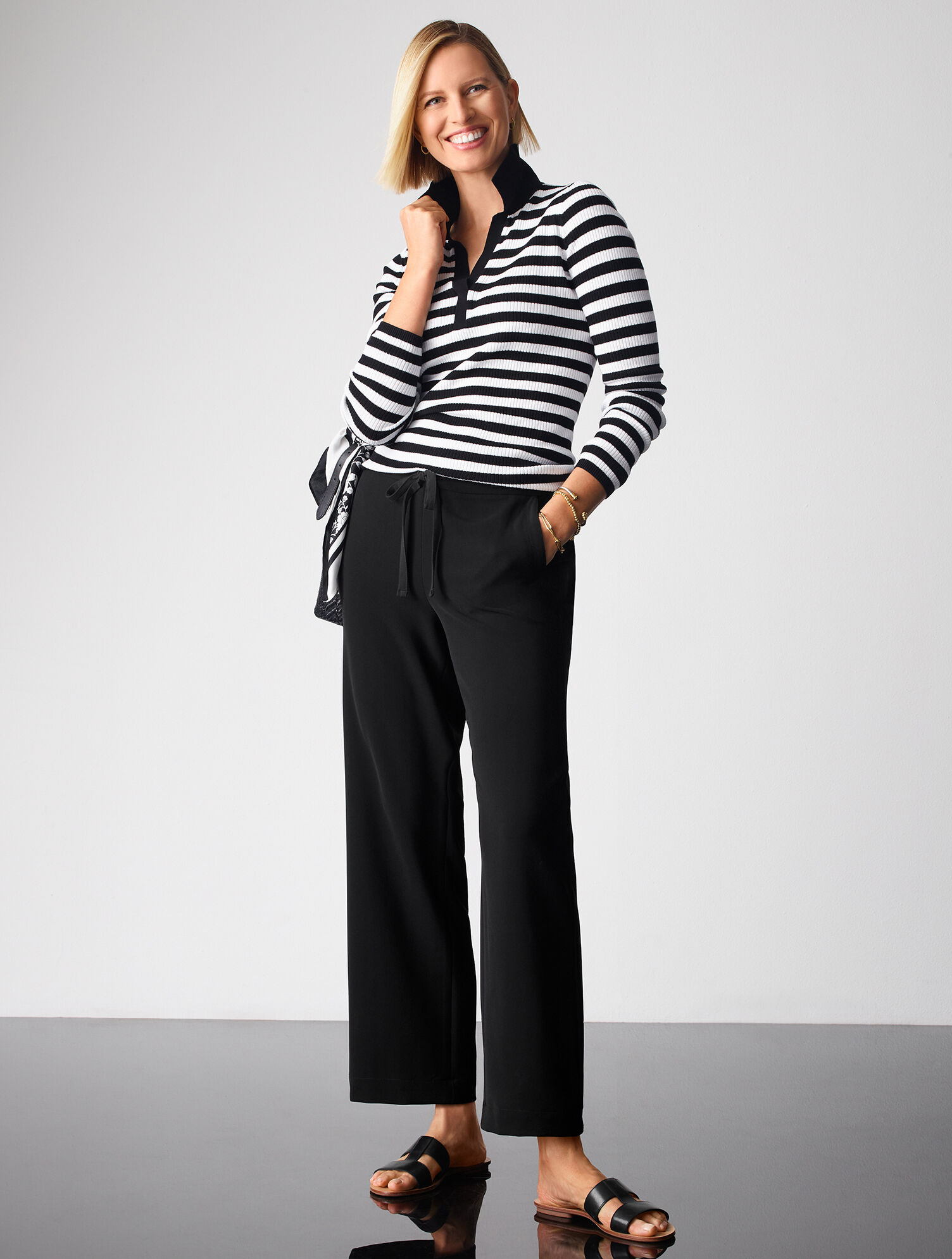 Crepe Wide Leg Pants