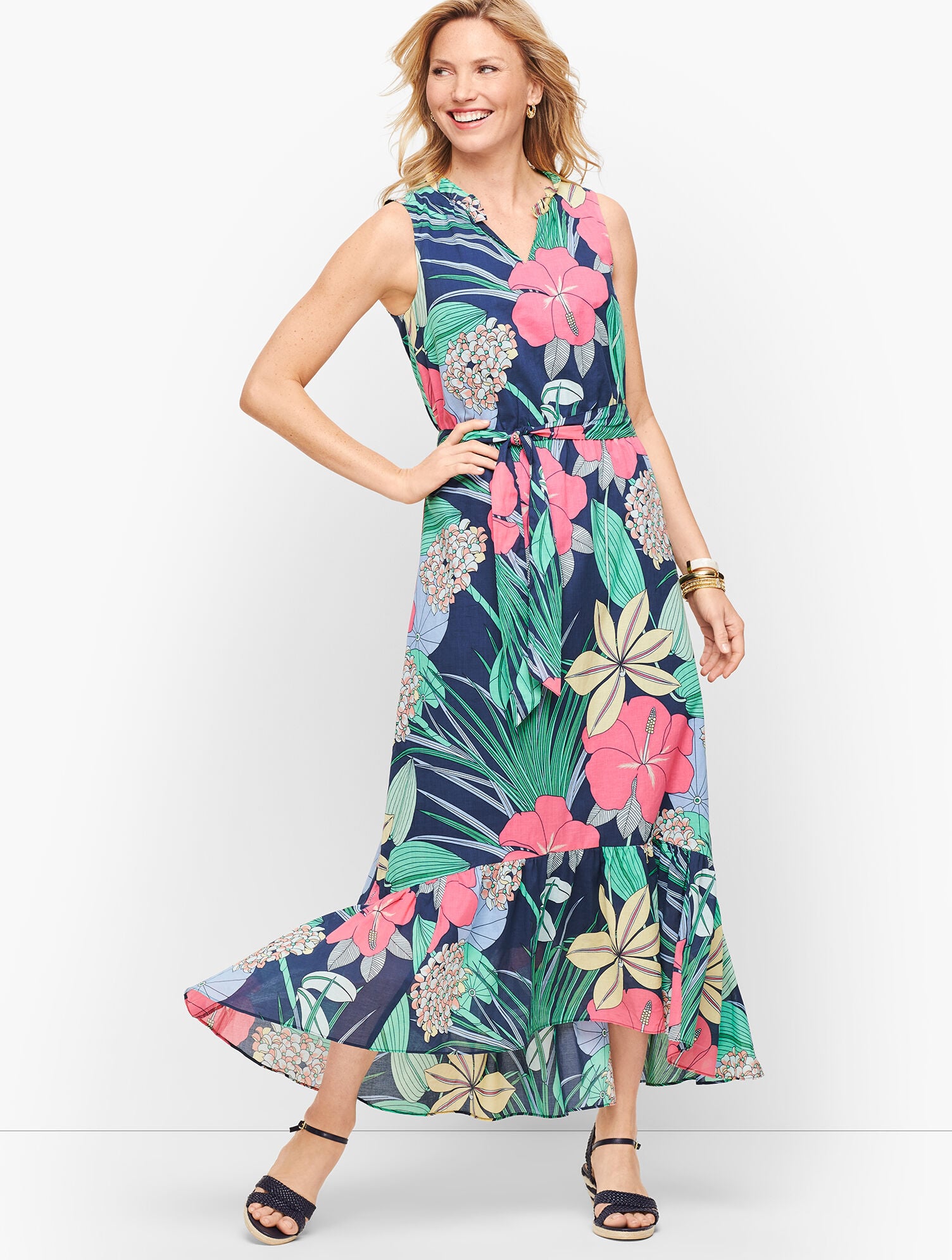 maxi dresses with three quarter sleeves Dress Loulou: Chic Three-Quarter Sleeve Maxi Dress