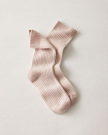 Recycled Cashmere Blend Cable Knit Socks