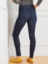 Sculpt Pull-On Jeggings - Empire Wash