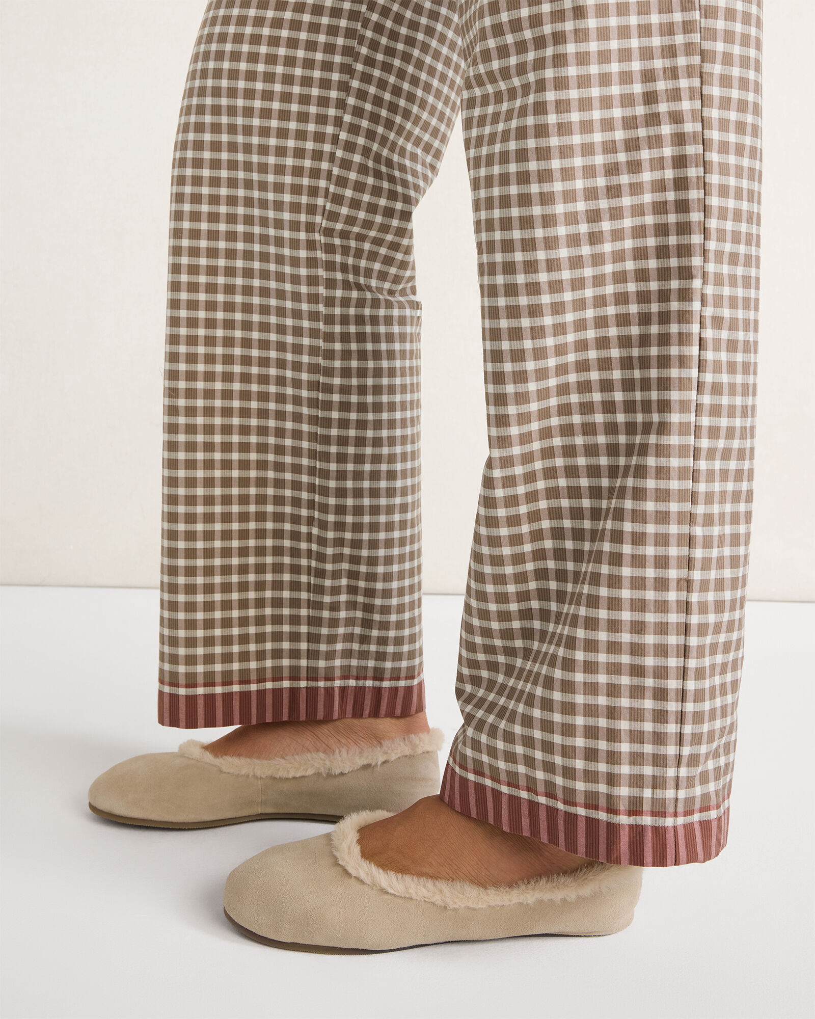 Suede and Faux Fur Ballet Flats - thumbnail 3