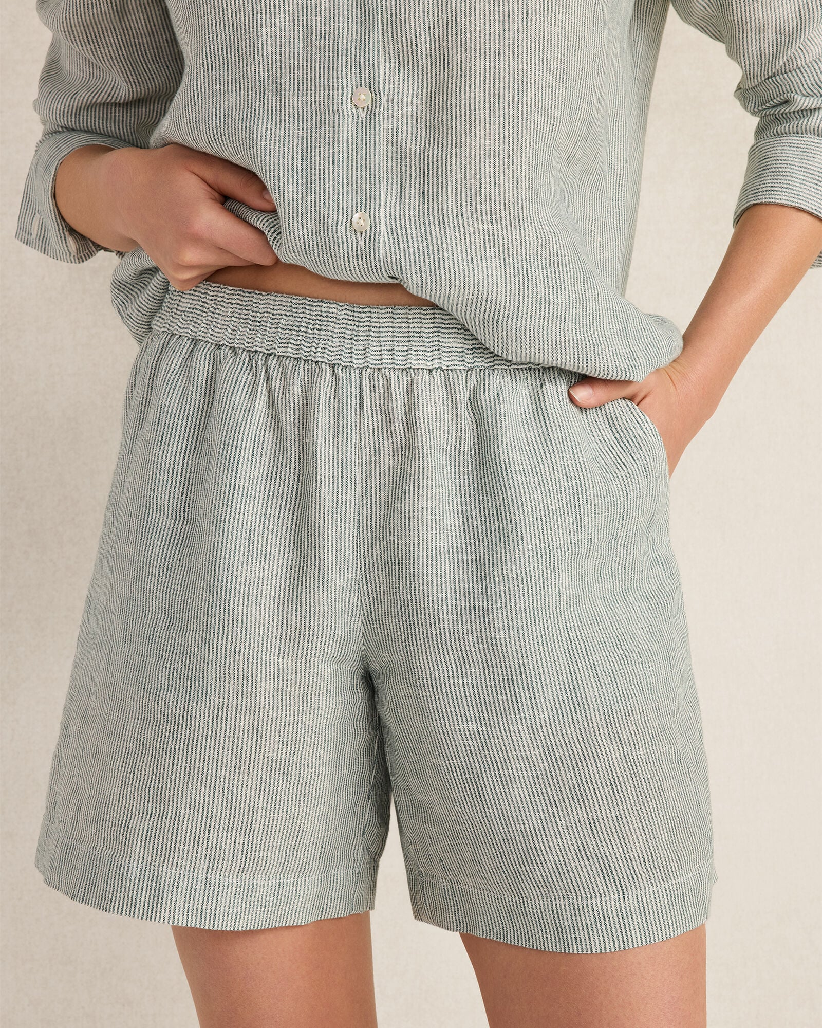 Linen Soft Stripe Pull-On Shorts