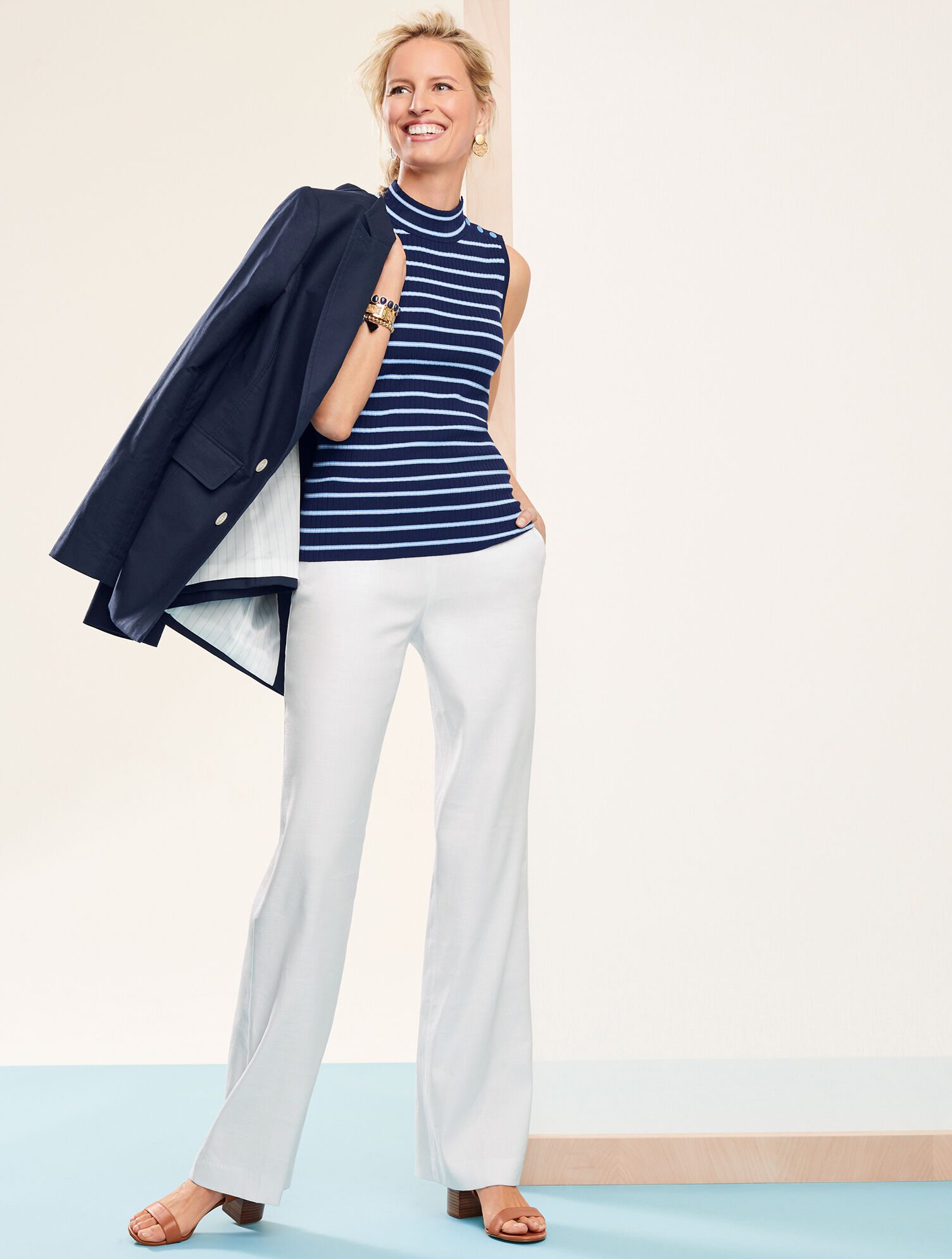 Sleeveless Mockneck Sweater - Stripe