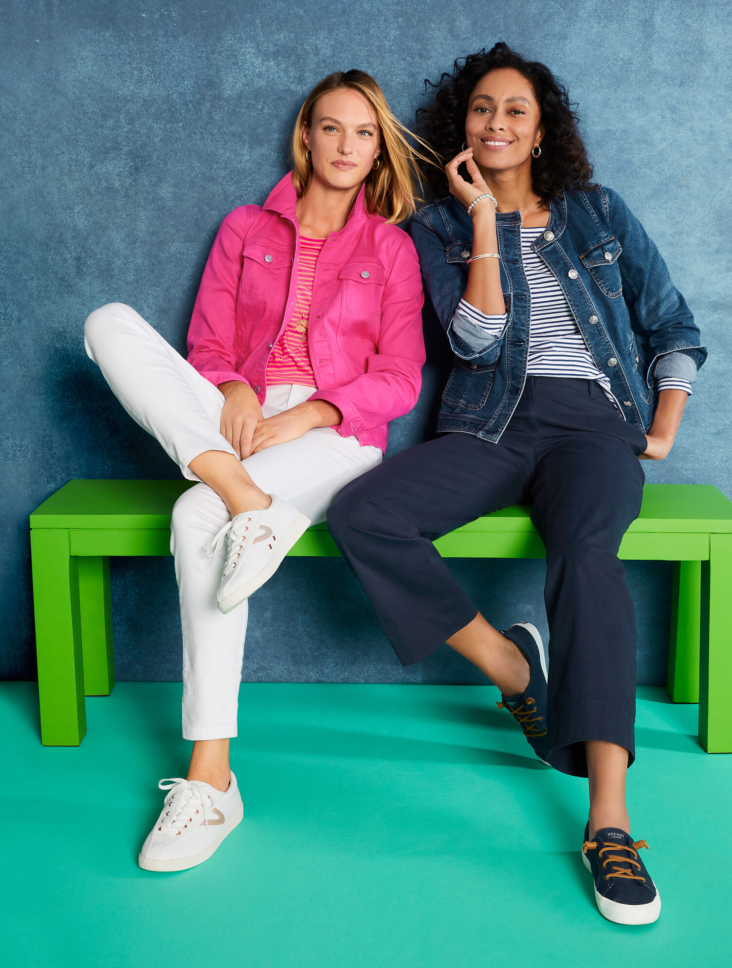 talbots sperry crest vibe sneakers