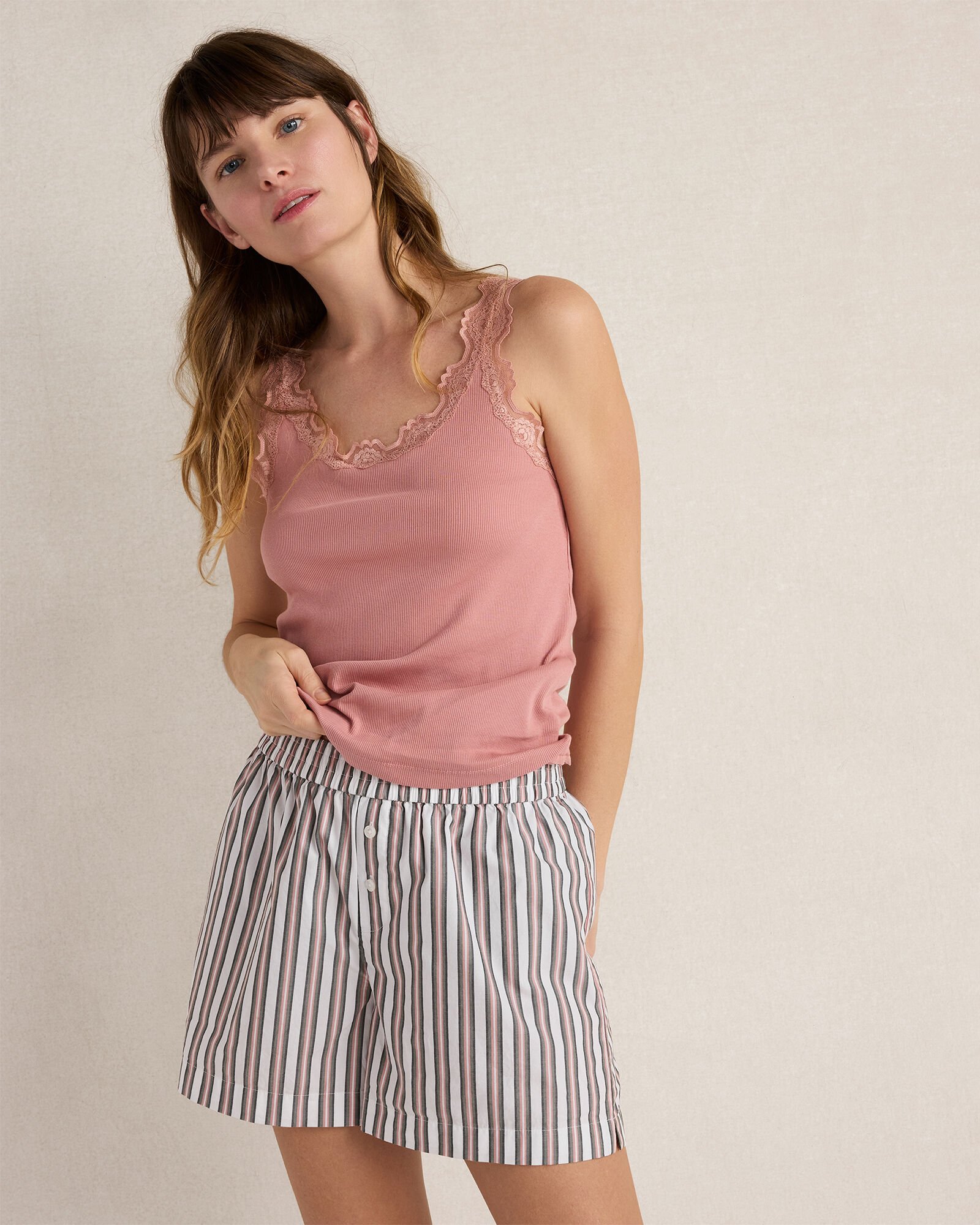 アイボリーCotton ribbon tank andmary④ Cotton ribbon tank color ivory/black ¥7700-tax in ぽこぽことした