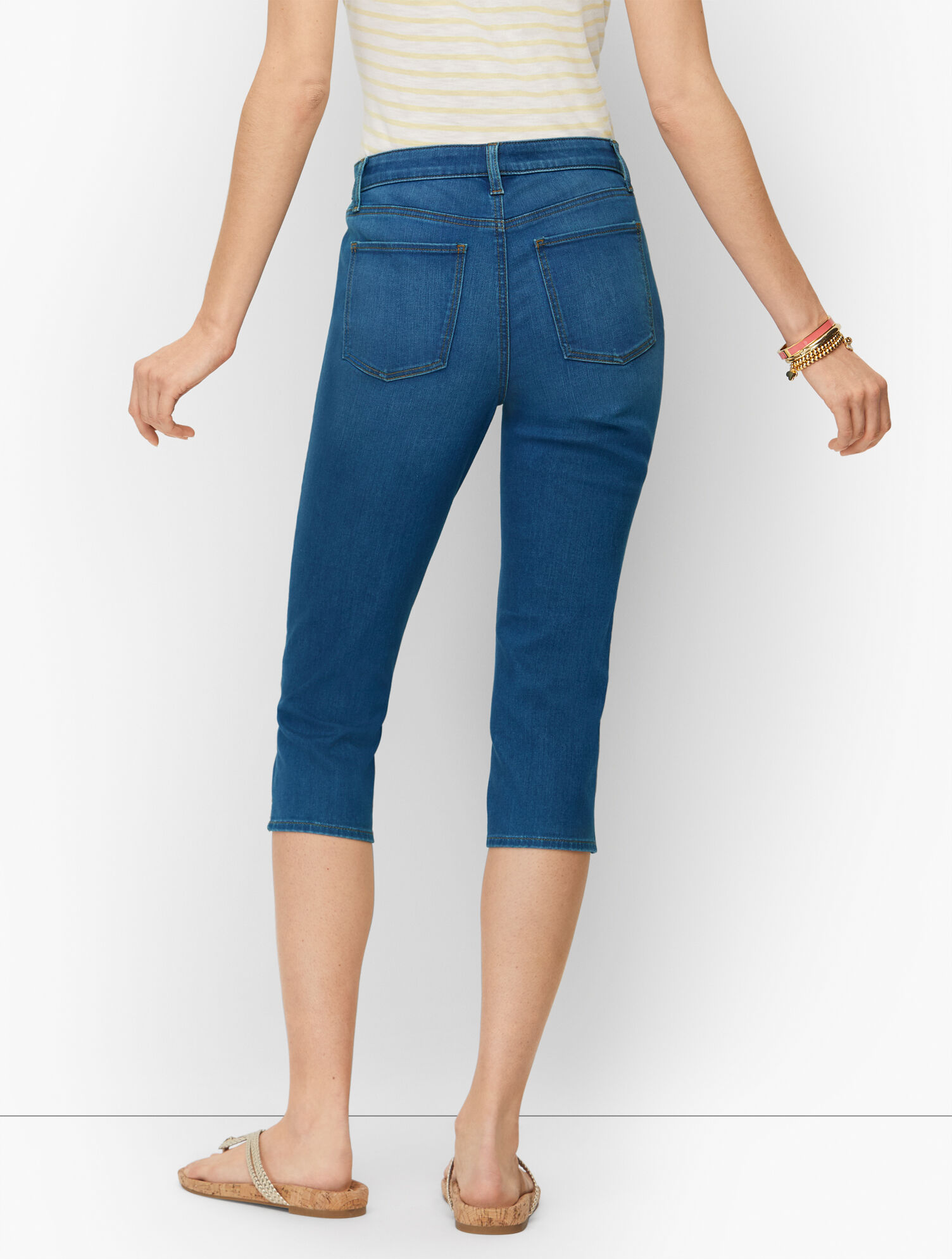 Pedal Pusher Jeans - Kai Wash - Curvy Fit