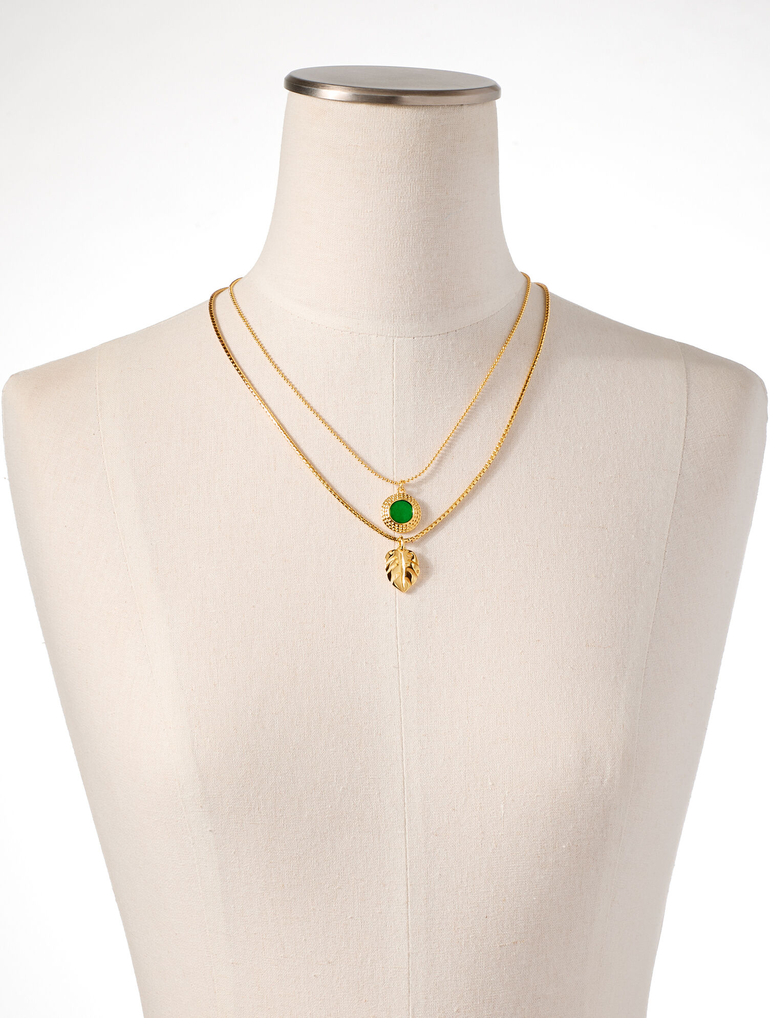Vespera Layered Pendant Necklace
