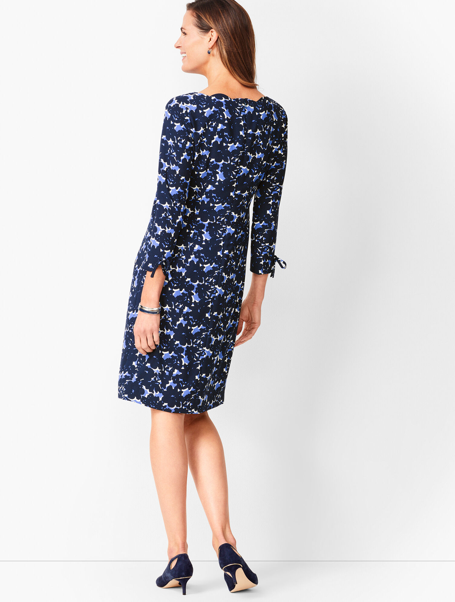 Crepe Shift Dress - Floral Print