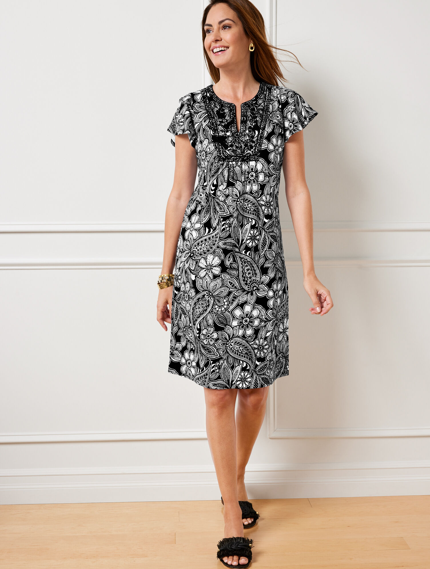 Nantucket Slub Embroidered Shift Dress - Etched Paisley
