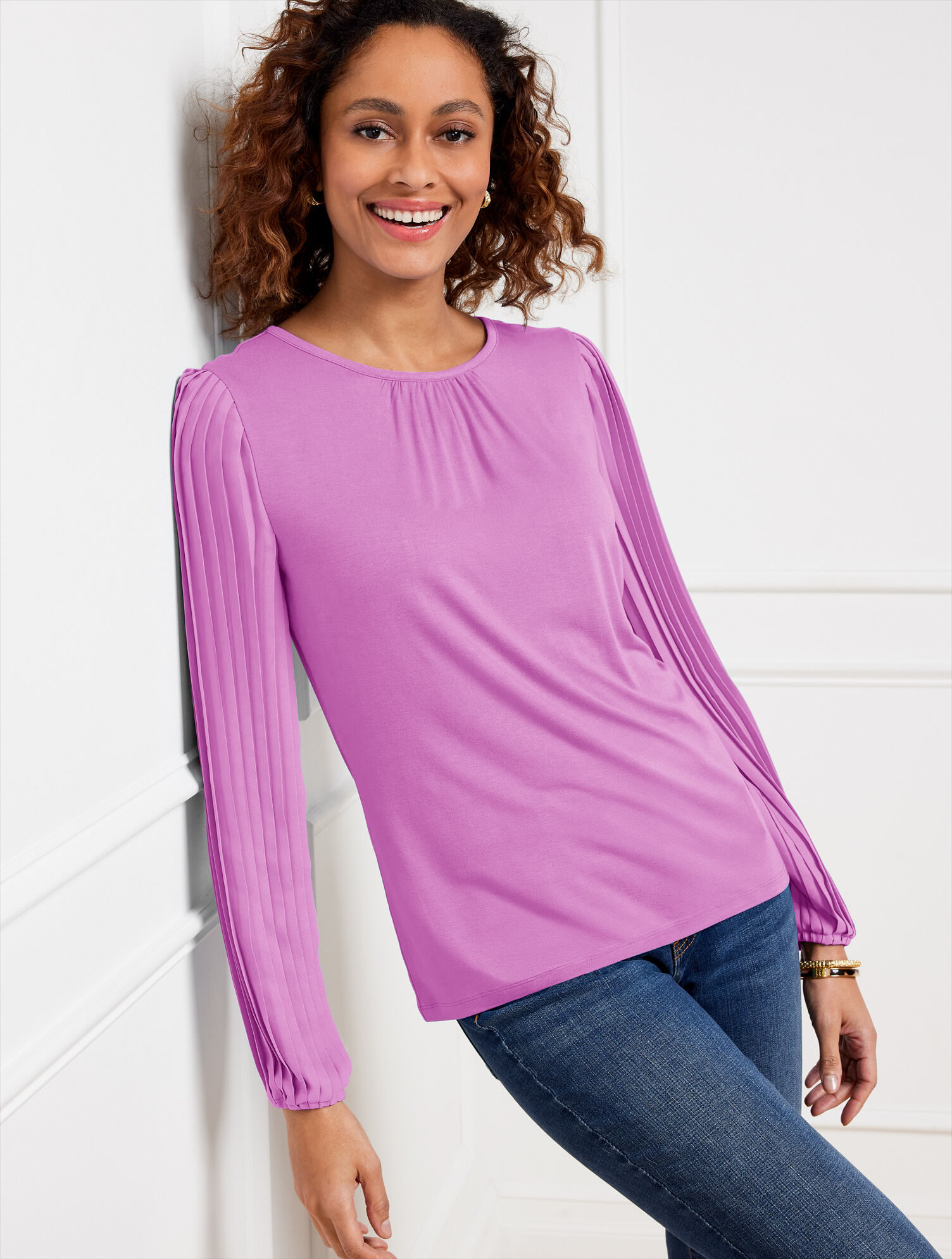 Pleated Sleeve Crewneck Top