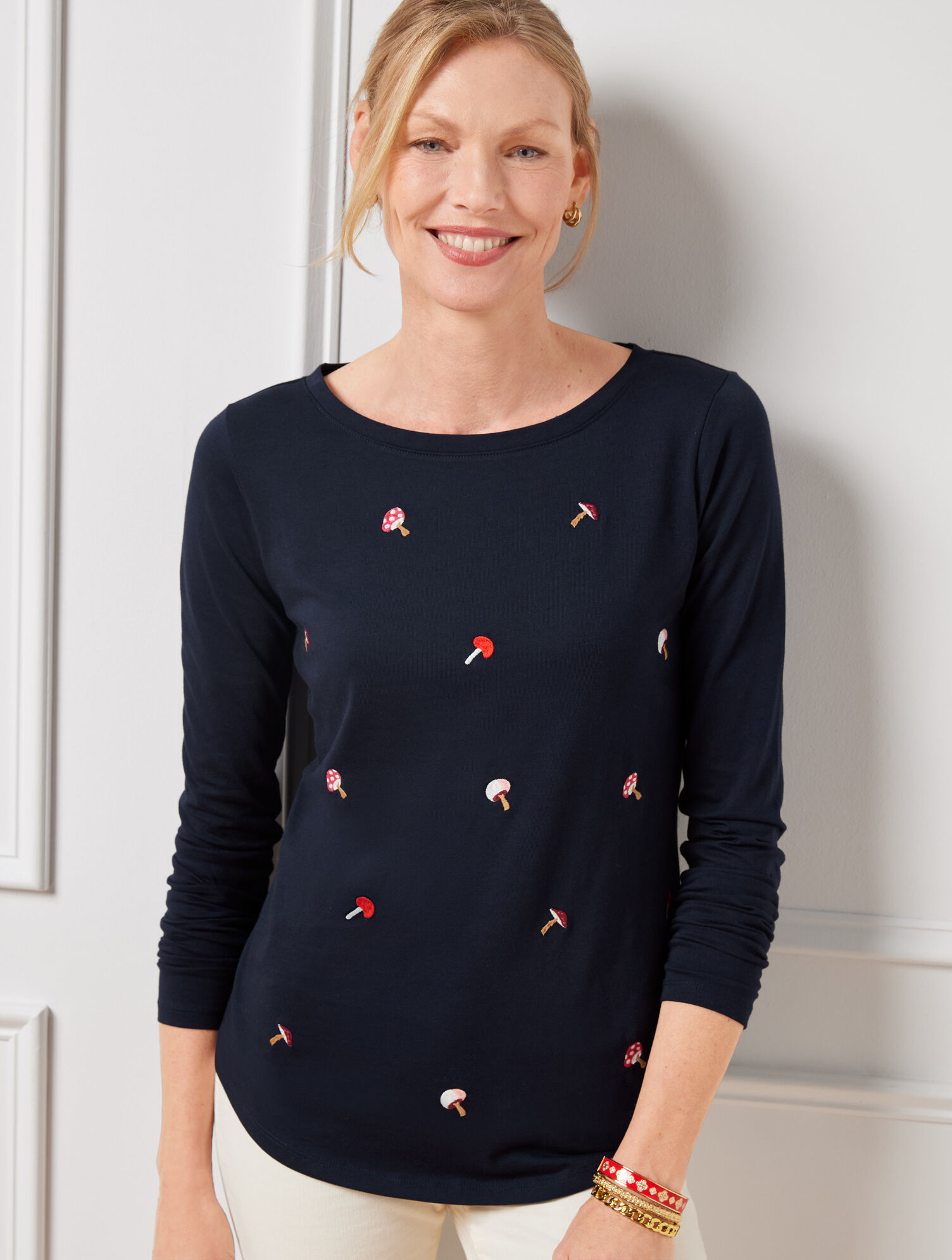 Crewneck Top - Embroidered Mushroom