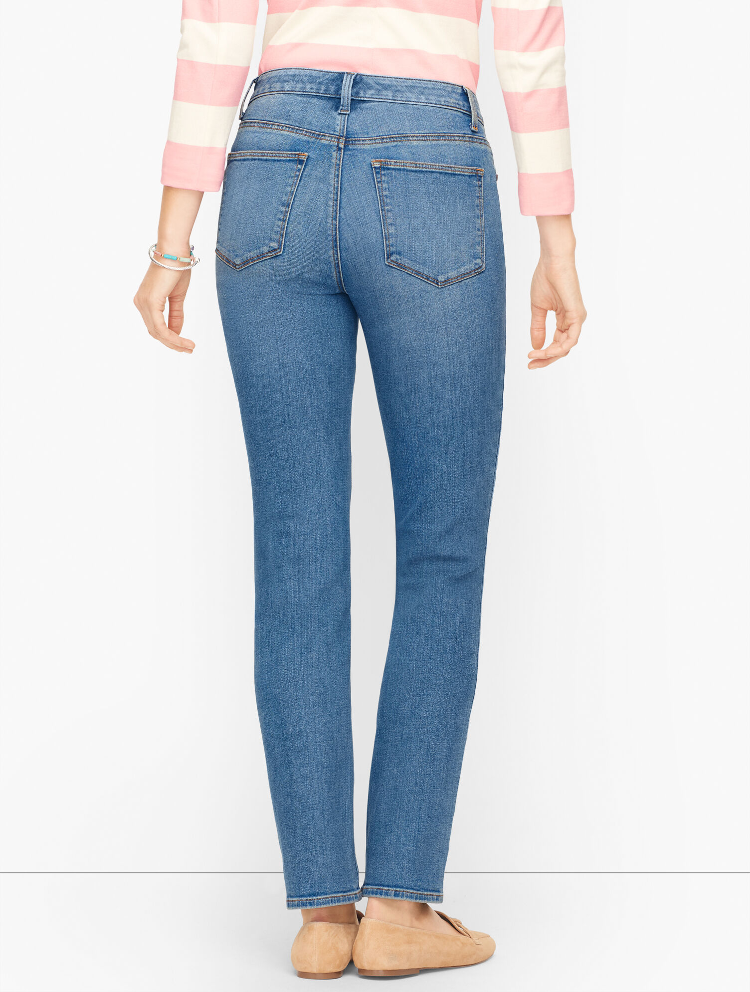 Straight Leg Jeans - Vista Wash