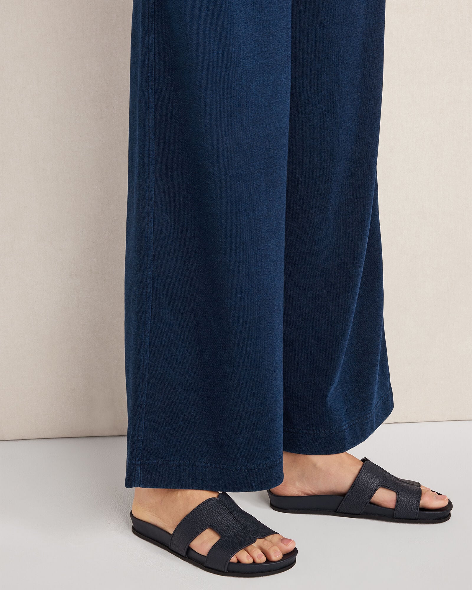 Leather Cutout Slides