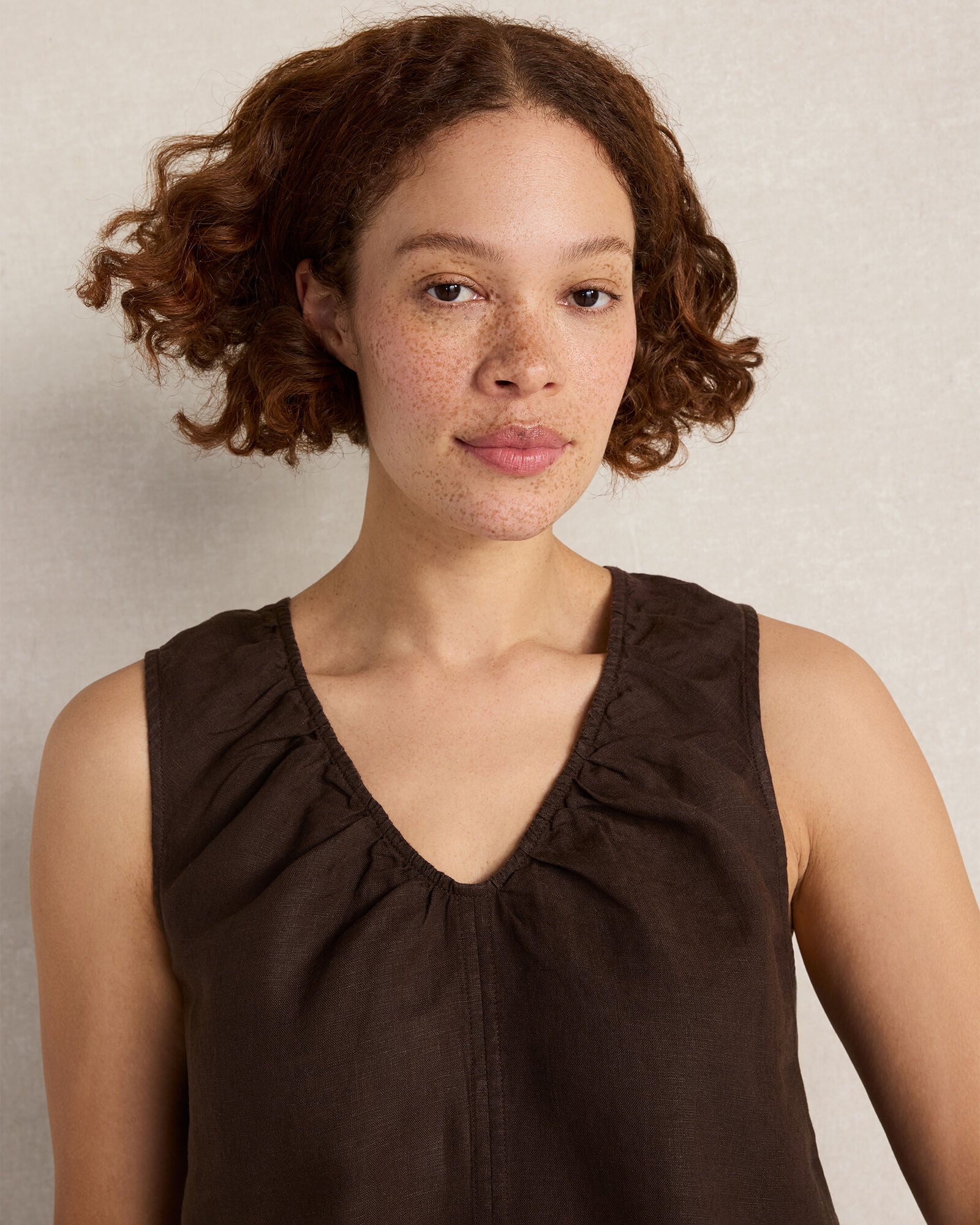 Linen U-Neck Tank