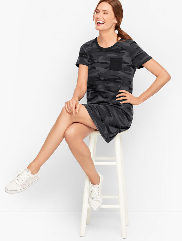 Short Sleeve Patch Pocket Dress - Camo