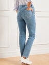 Straight Leg Jeans - Carolina Wash - Curvy Fit