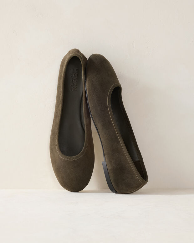 Suede Round Toe Ballet Flats