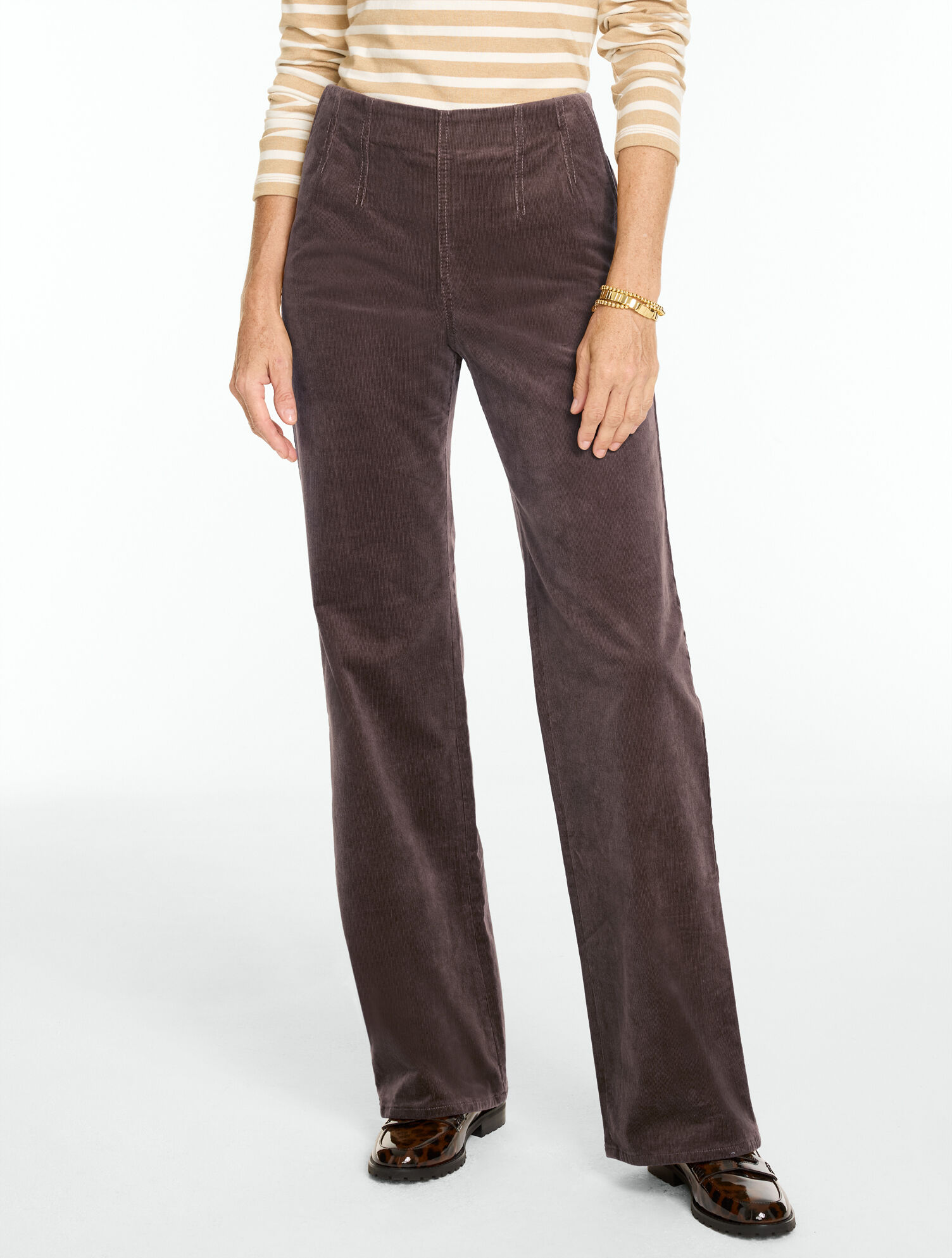 Stretch Corduroy Flare Leg Pull-On Trousers
