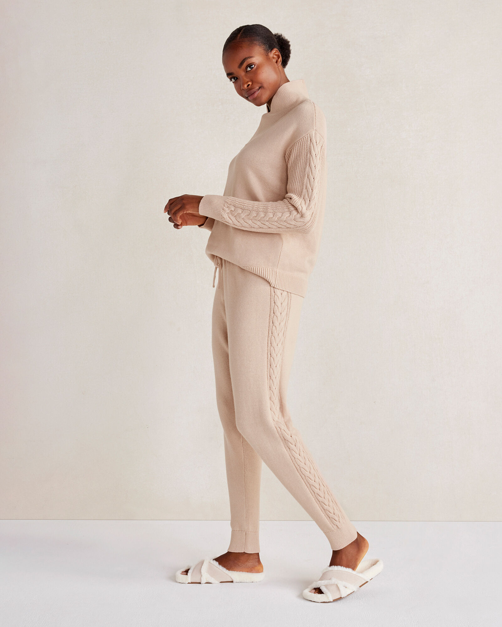 Organic Cotton Cashmere Cable Knit Joggers