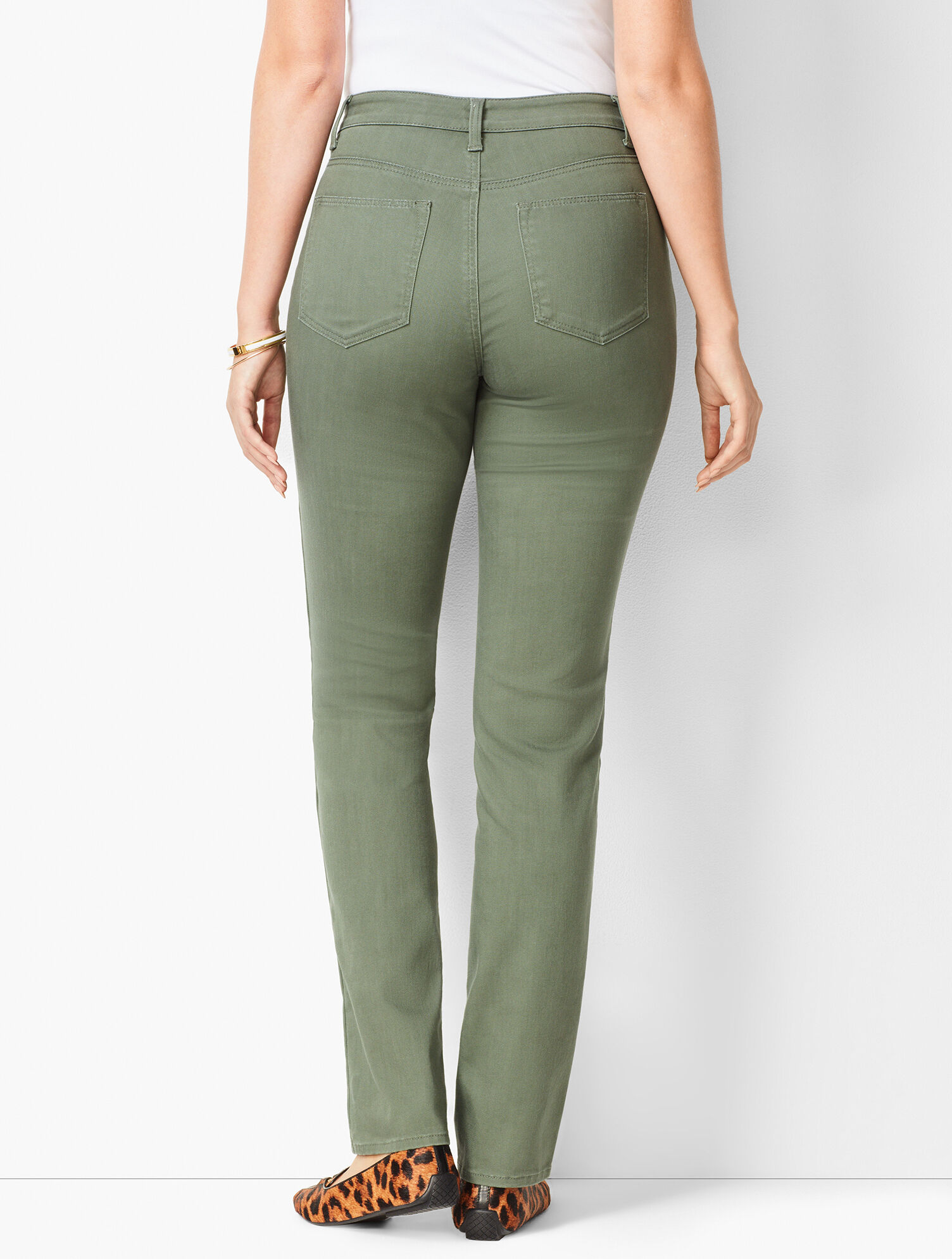 High-Waist Straight-Leg Jeans - Curvy Fit - Summer Sage