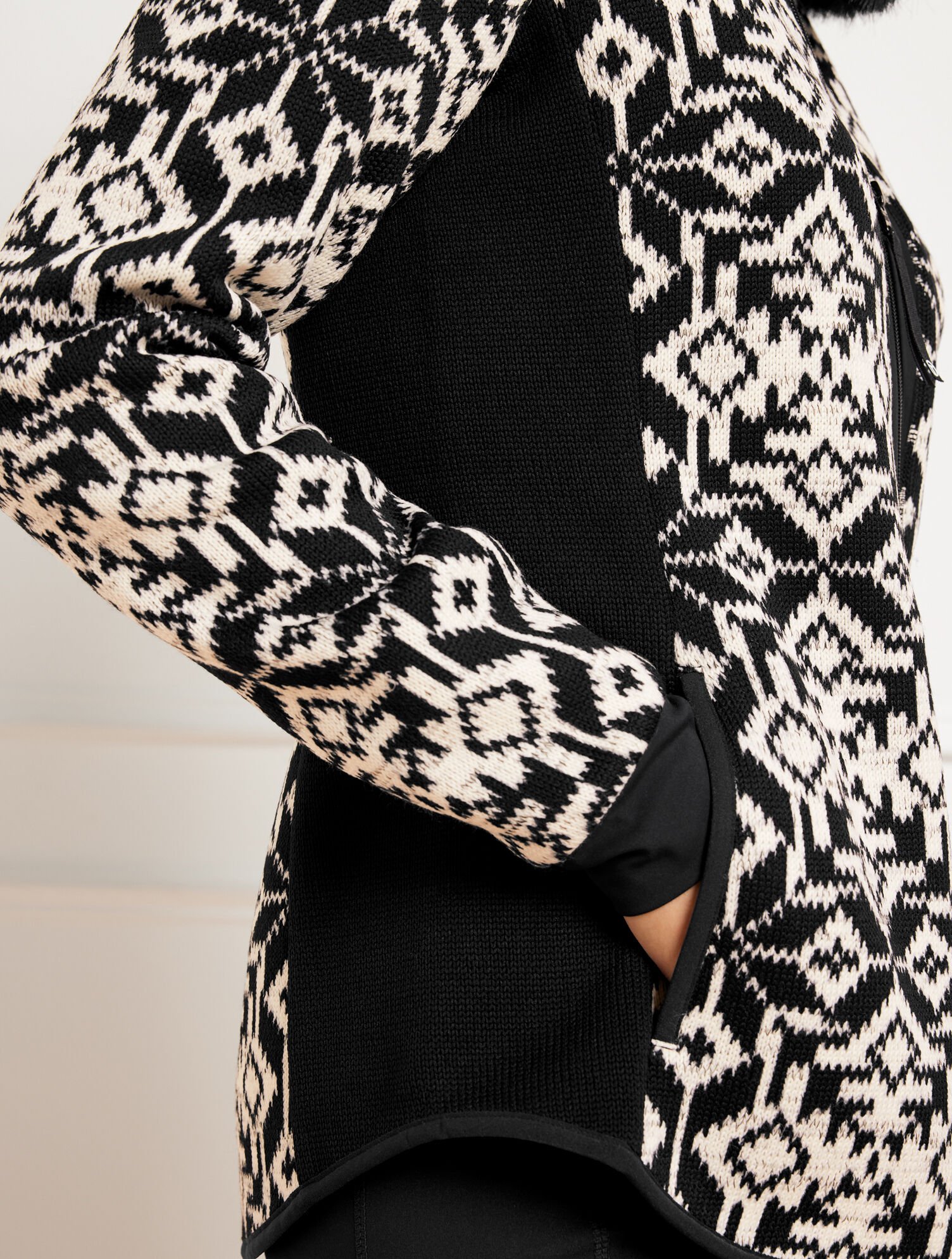 ジャケット・アウター KJxGDC All-Over Pattern Jyacket L Zip Front Casual Jacket in Natural – SVRN