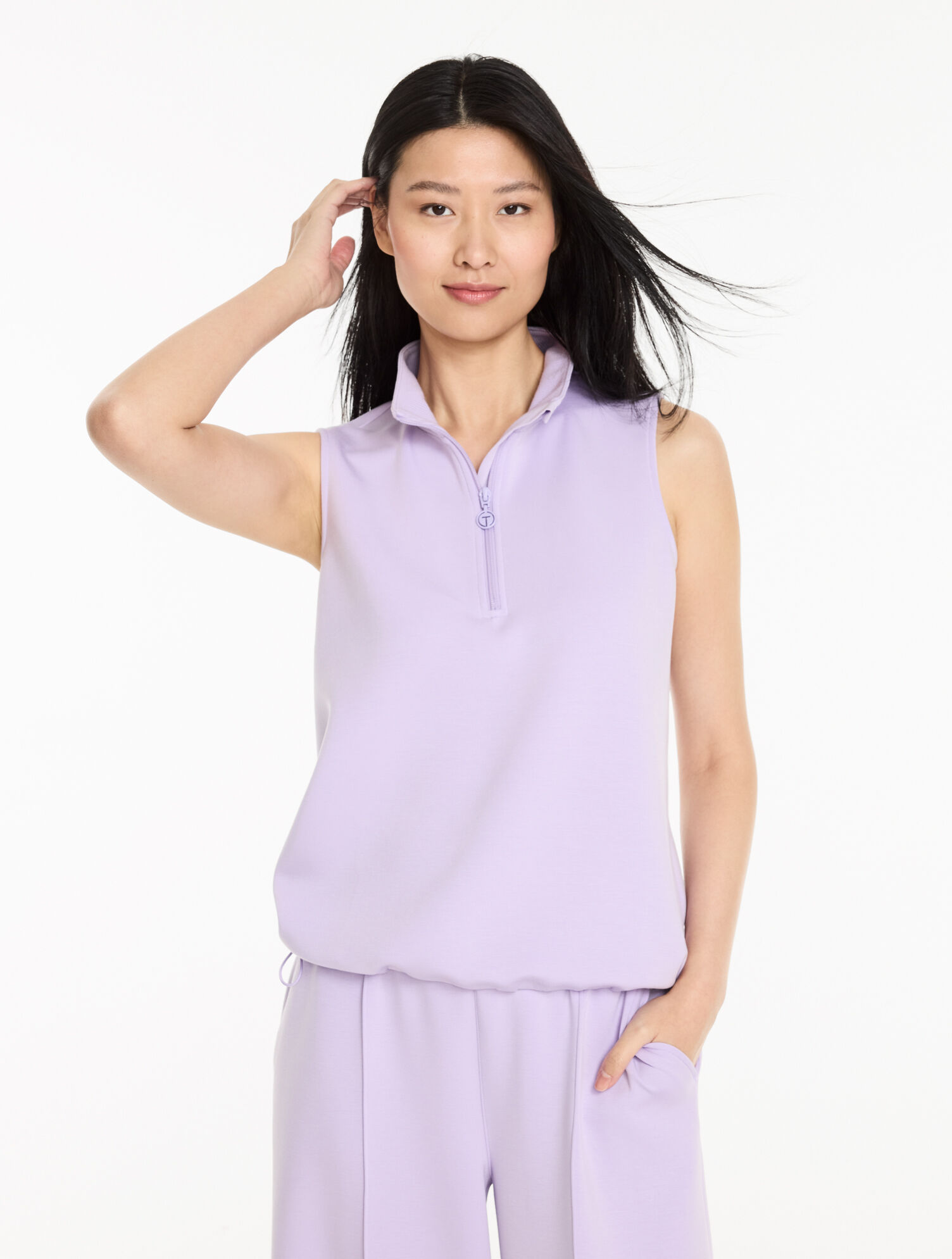 AirKnit Stretch Sleeveless Half-Zip Pullover