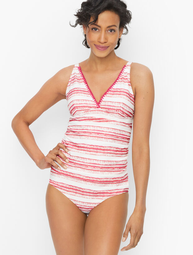 Cabana Life&reg; Coral Coast V-Neck Tankini