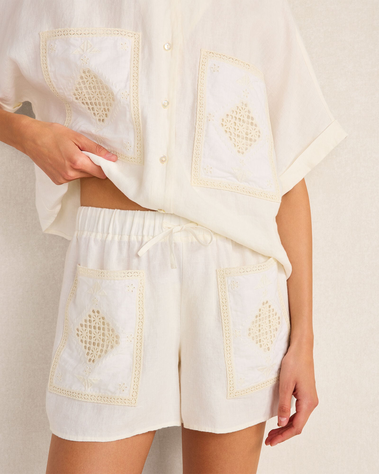 Organic Cotton Linen Embroidered Pocket Shorts