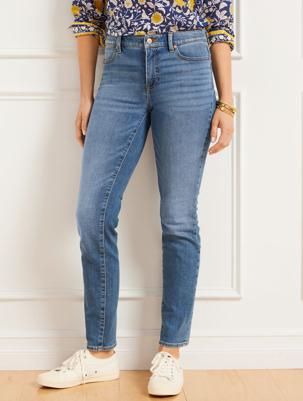 Slim Ankle Jeans - Rockaway Wash - Curvy Fit
