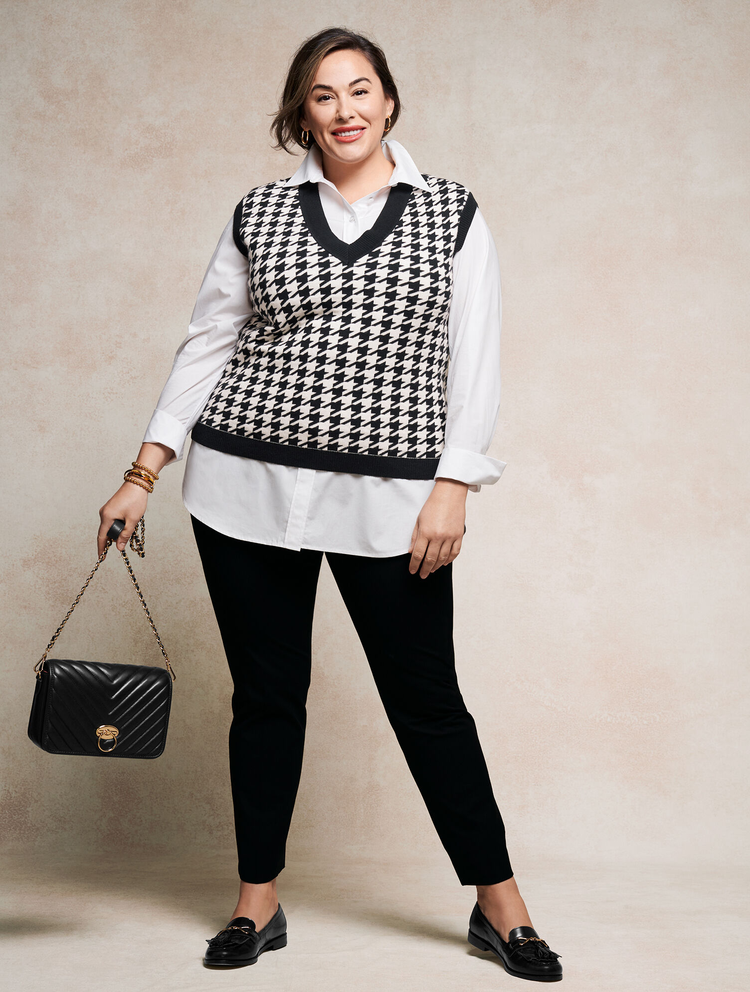V-Neck Vest - Houndstooth