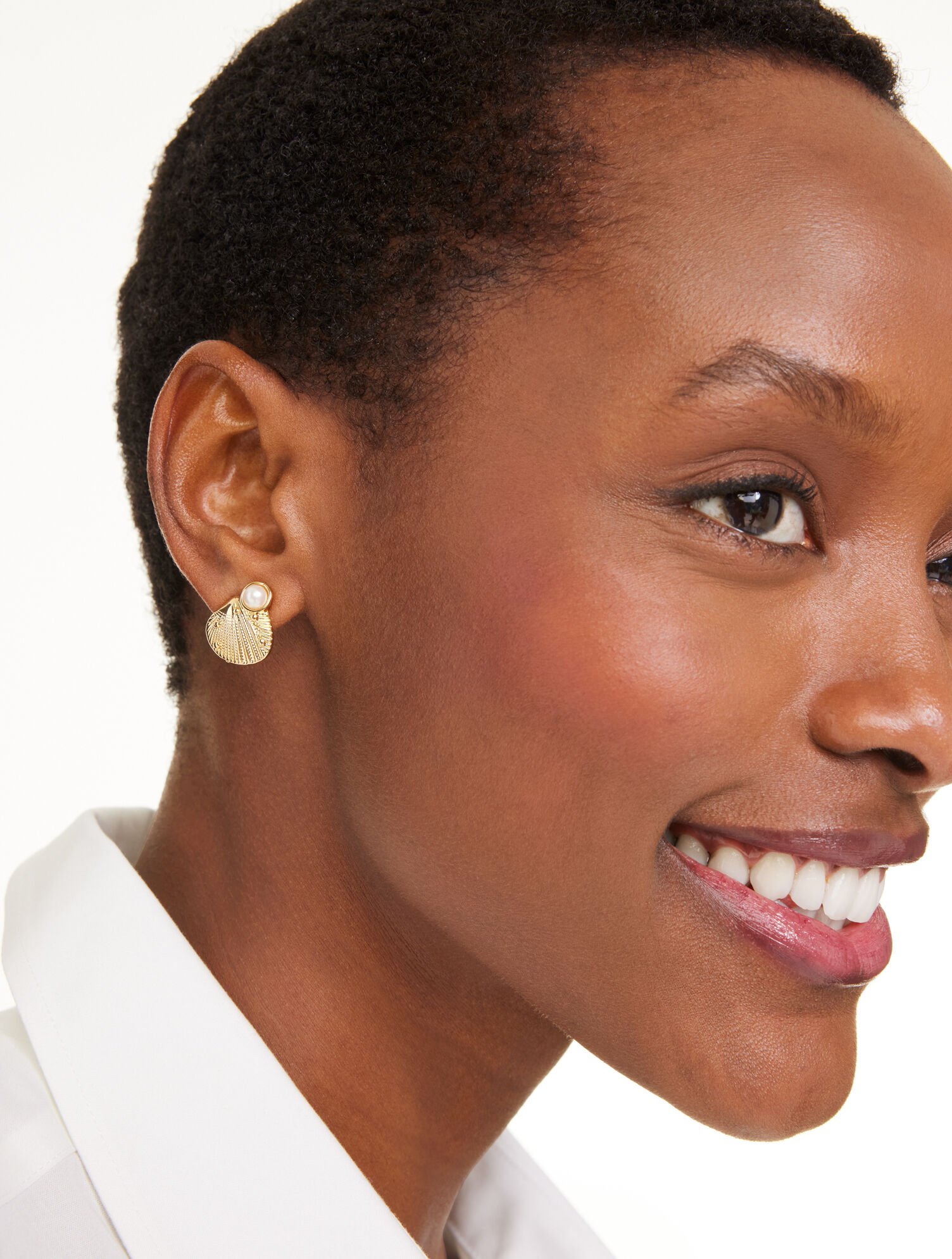 Seabrook Shell Earrings