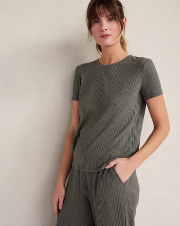 Drapey Rib Knit Short Sleeve Crewneck
