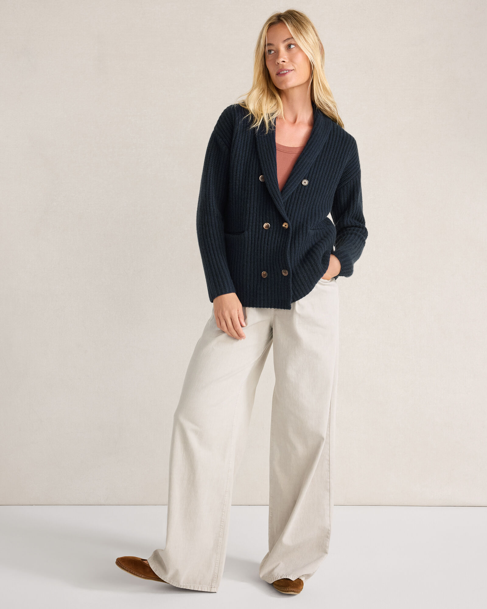 Cashmere Shaker Double Breasted Cardigan - thumbnail 3