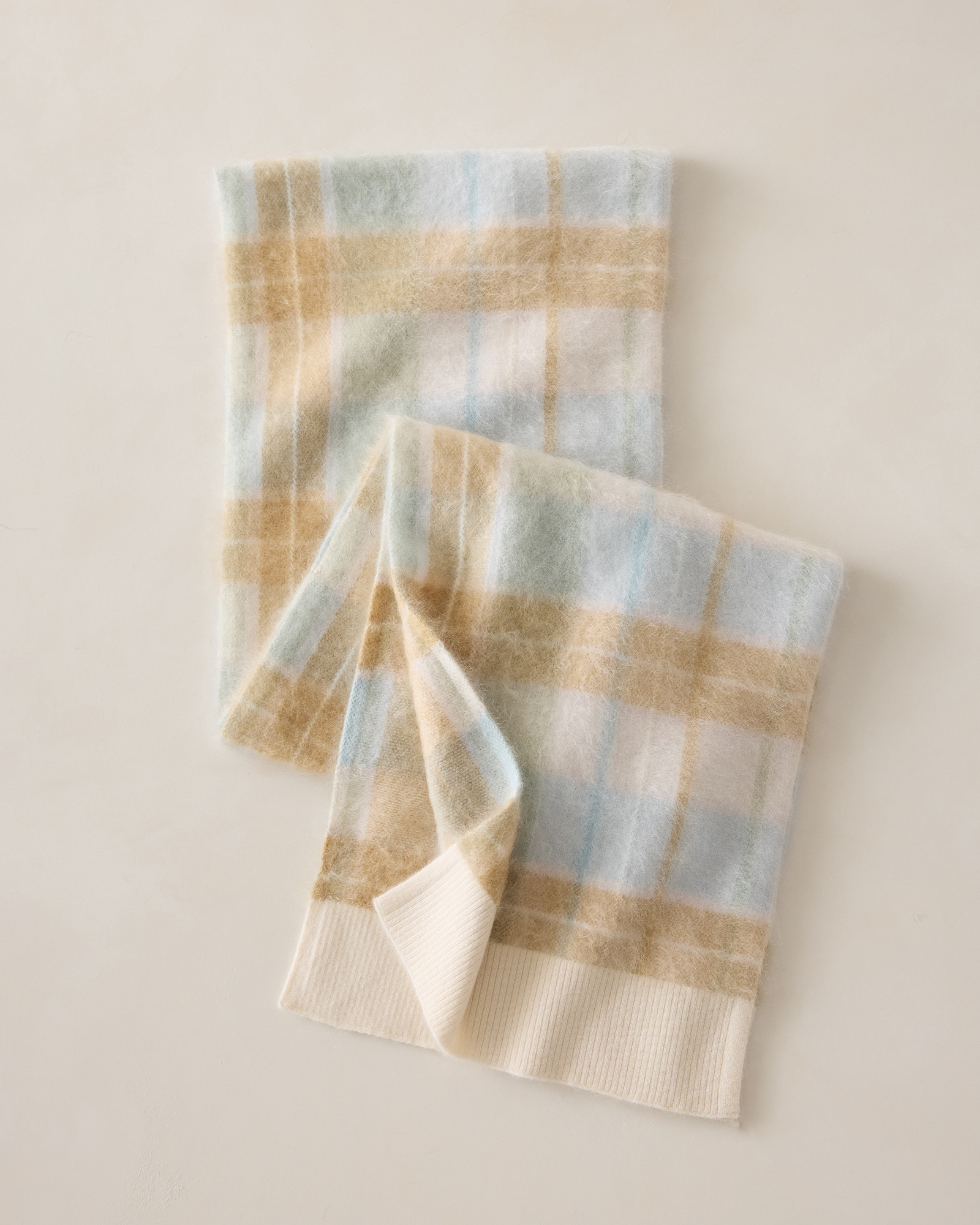 Brushed Cashmere Plaid Scarf