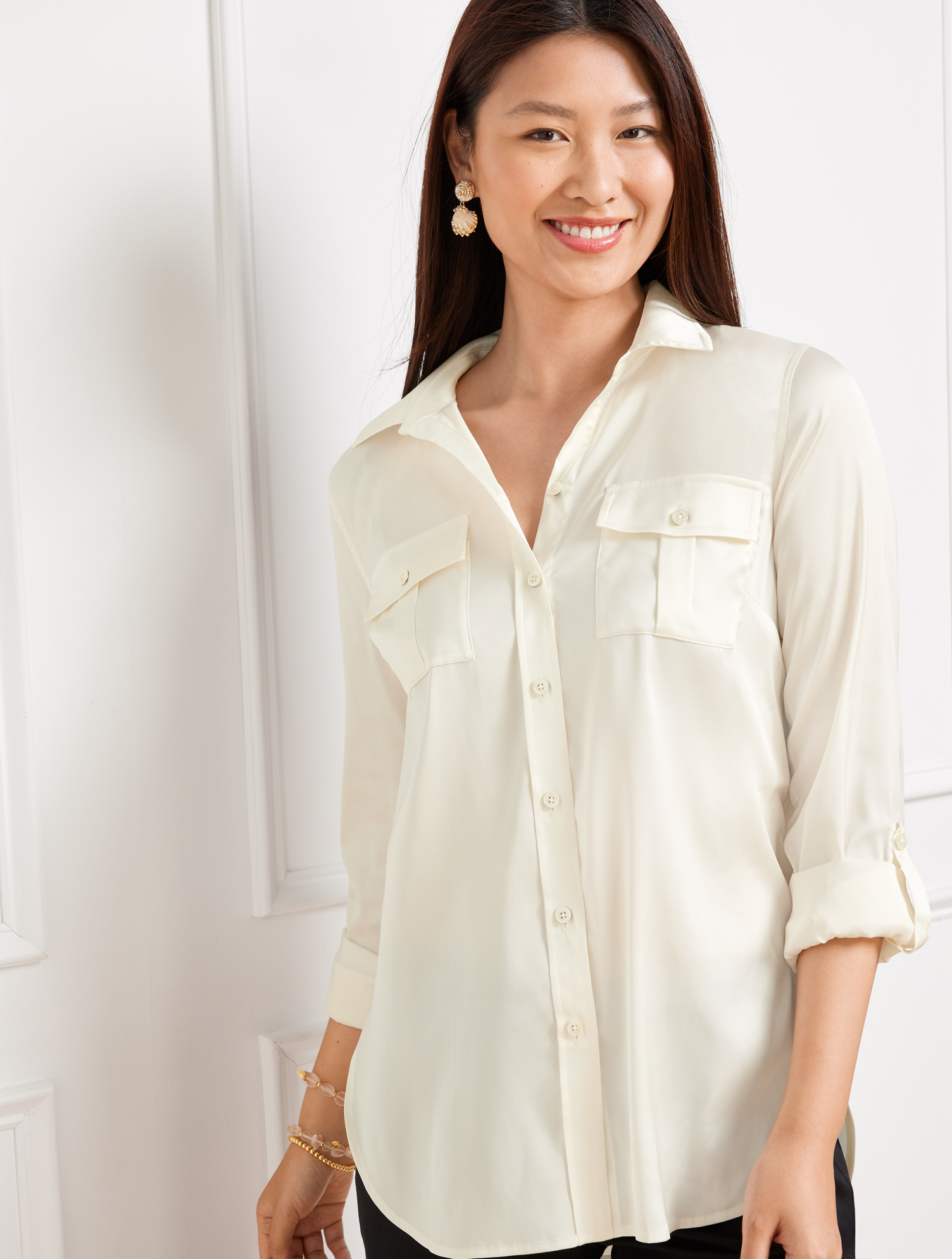 Top Soyeux BCBG MAX AZRIA Couleur Acajou - Sans Manches, Col V Twist - Taille M - Neuf Avec étiquette