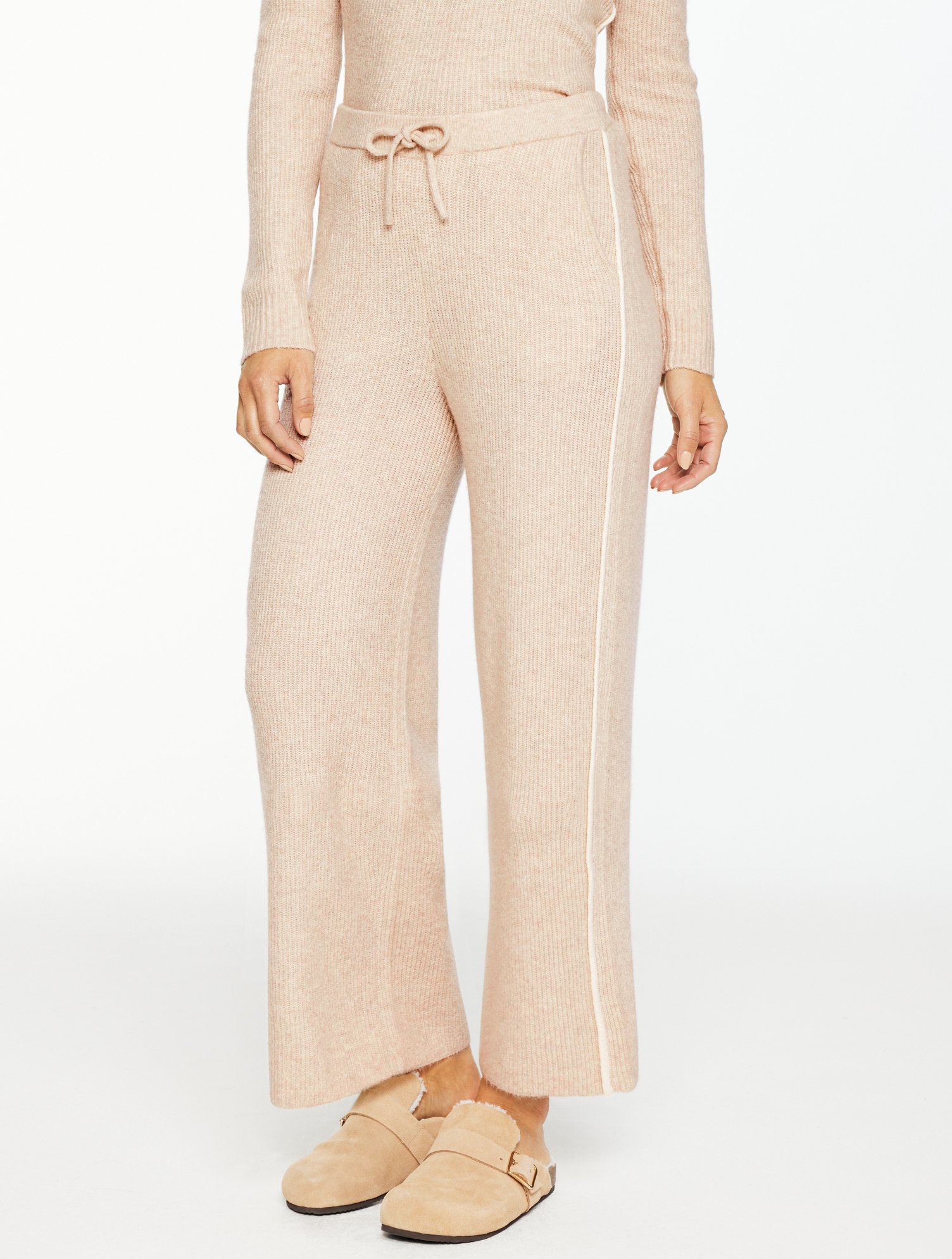 Wide Leg Sweater Pants - Tipped