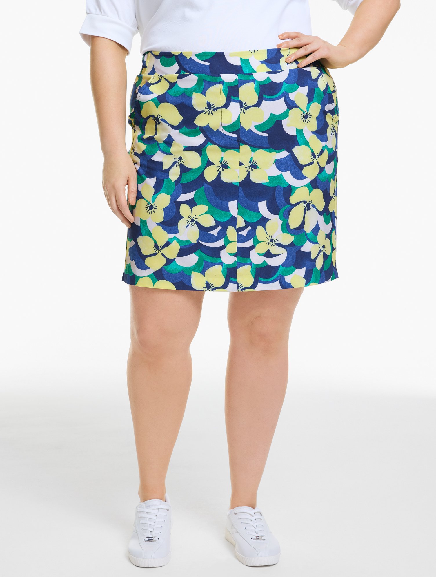 Golf Skort - Layered Bloom