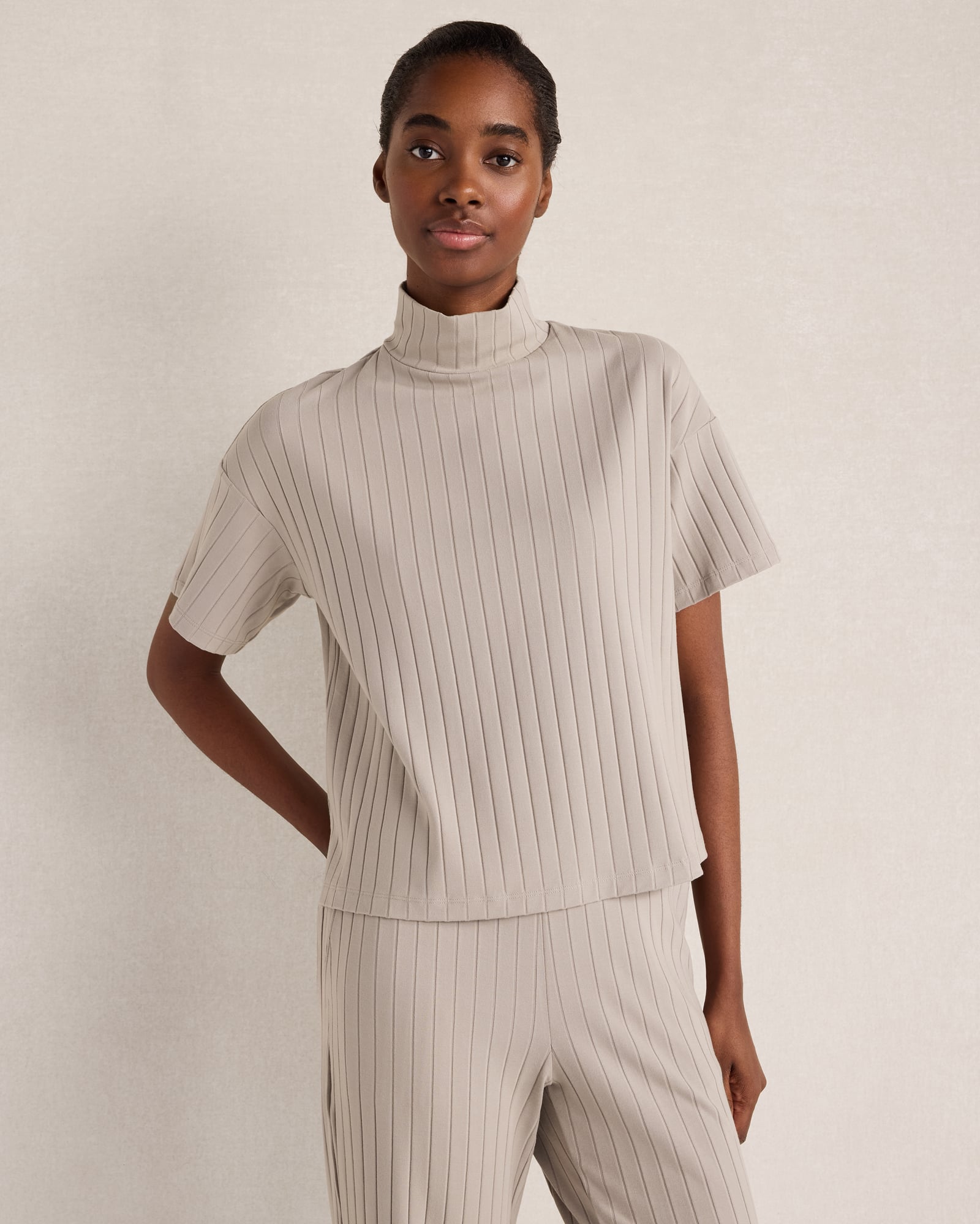 Deuxieme Classe アプロンブRIBBED FOLDED NECK Ribbed Mock Neck Top | Haven Well Within