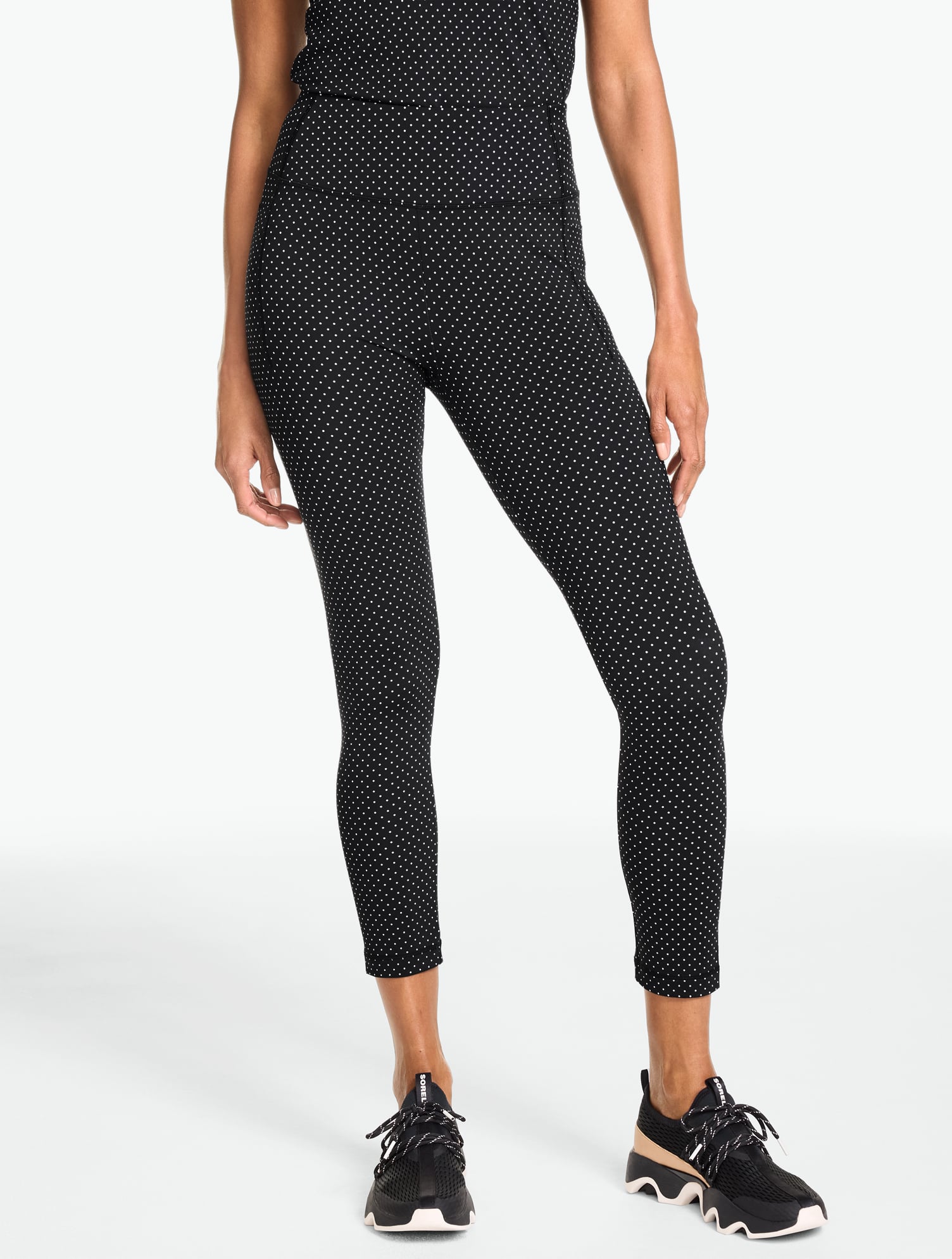 Out & About Capri Leggings - Posh Dot