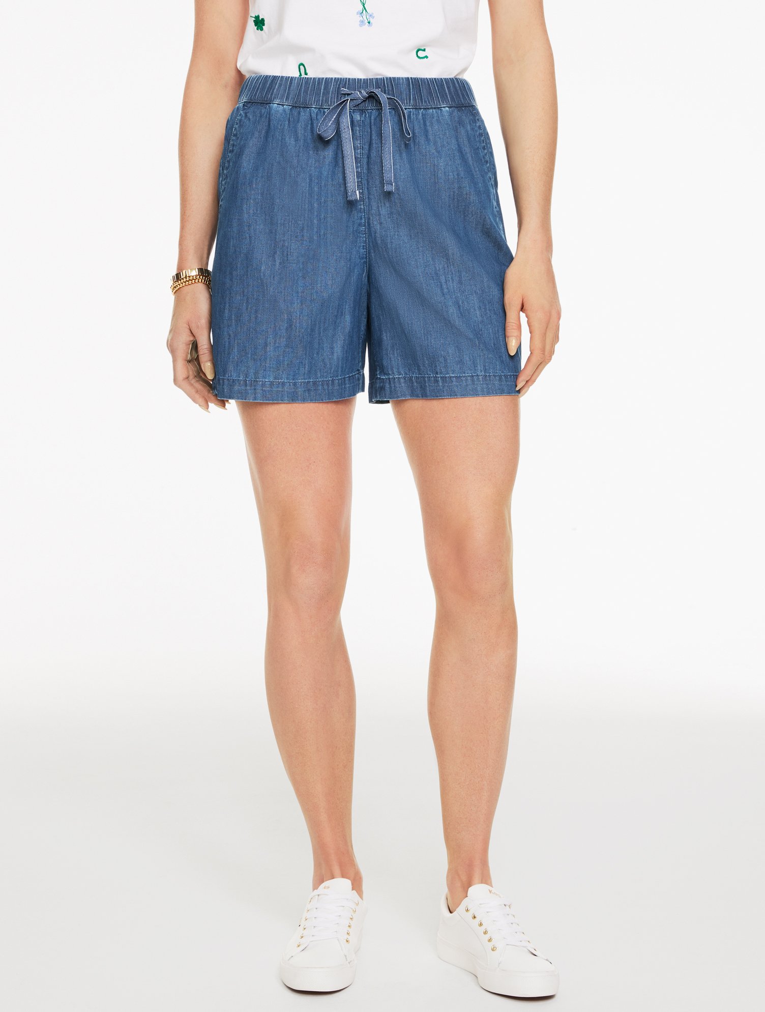 Pull-On Shorts - Chambray 5”