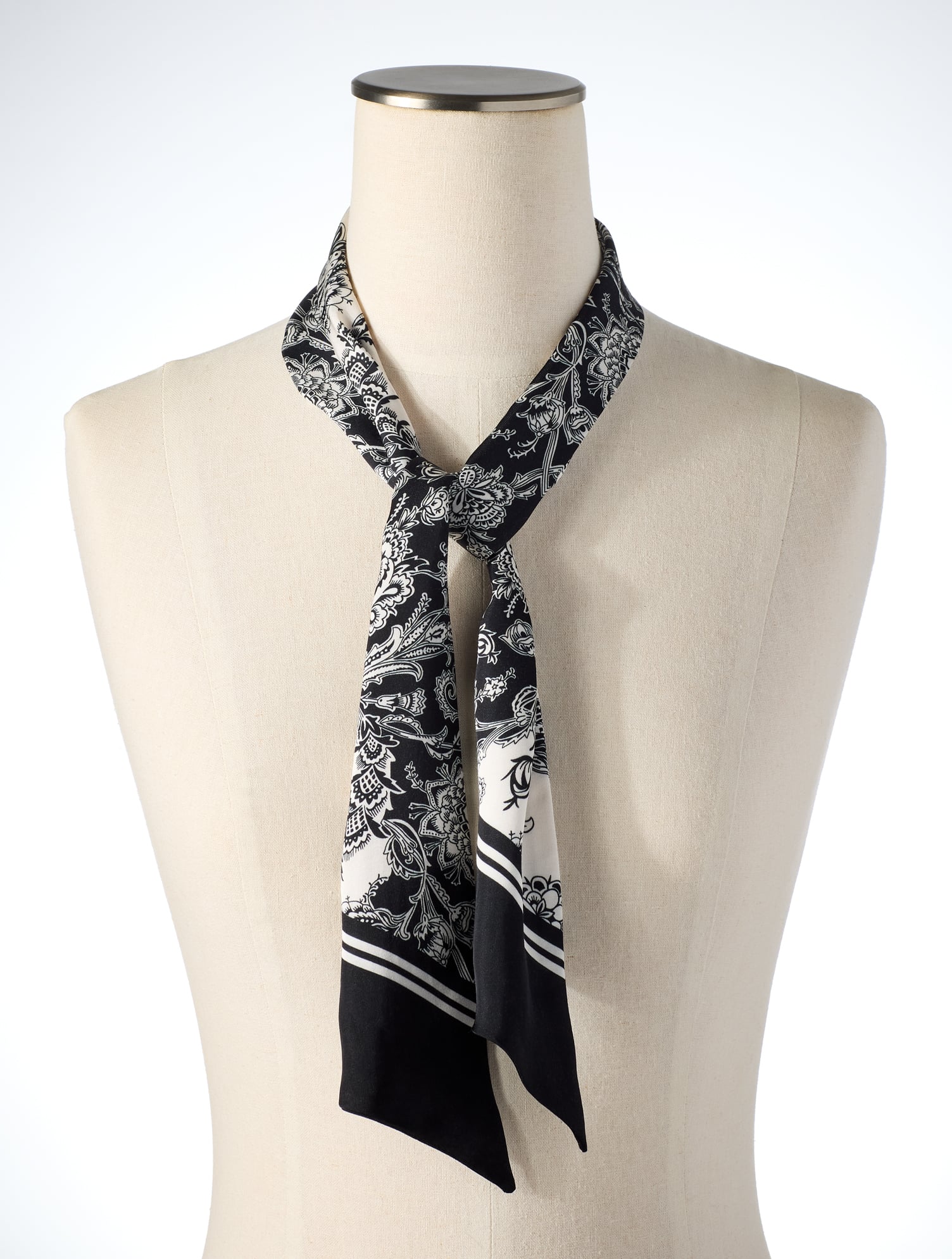 Exquisite Paisley Skinny Scarf