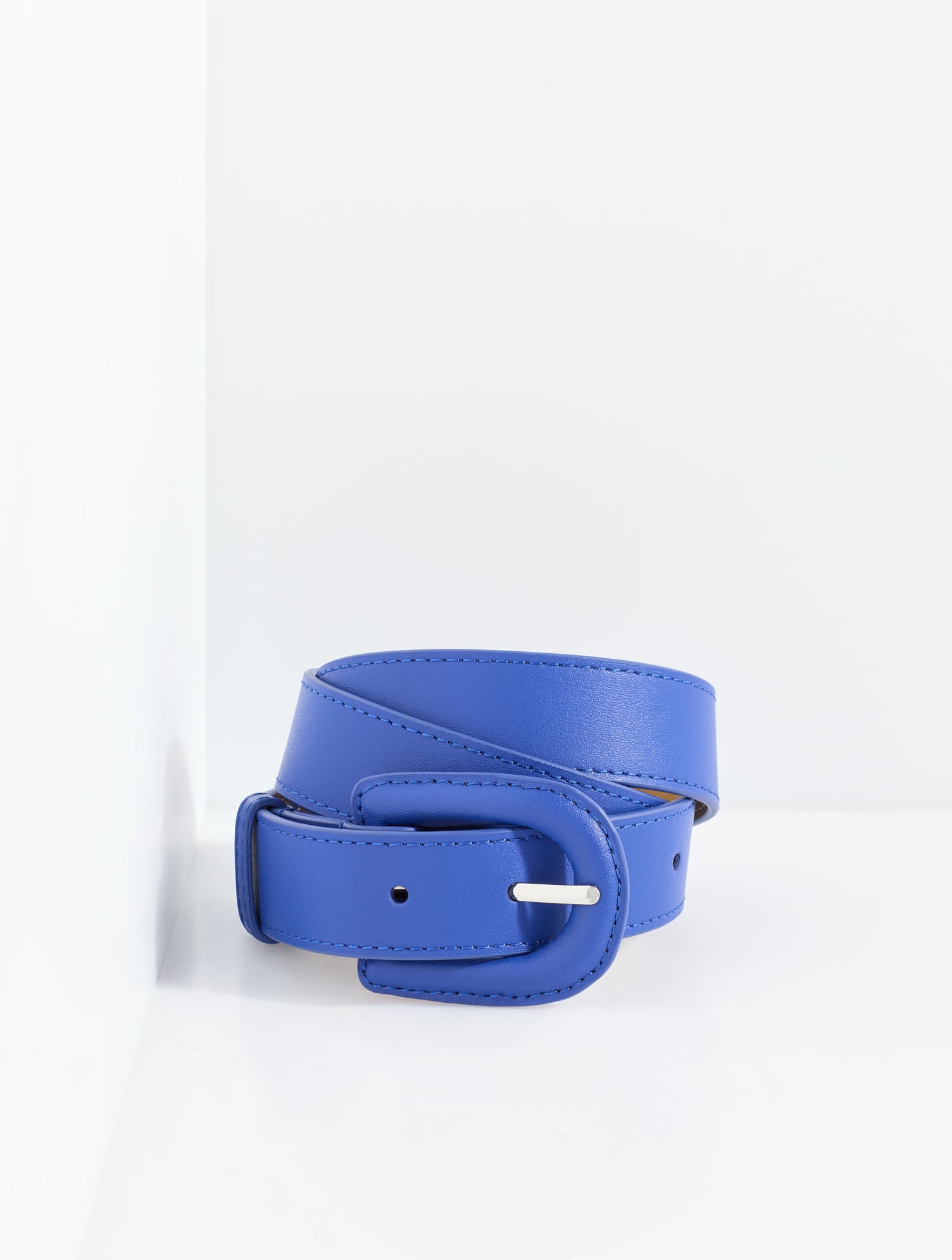 D-Buckle Leather Belt